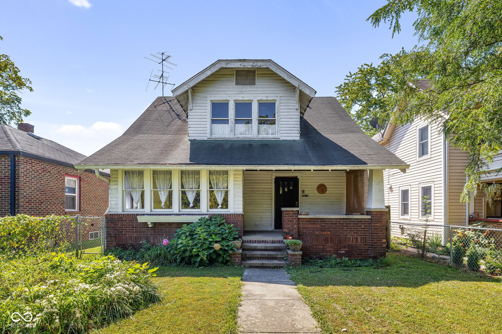 2619 Brookside Parkway South Drive Property Photo 1