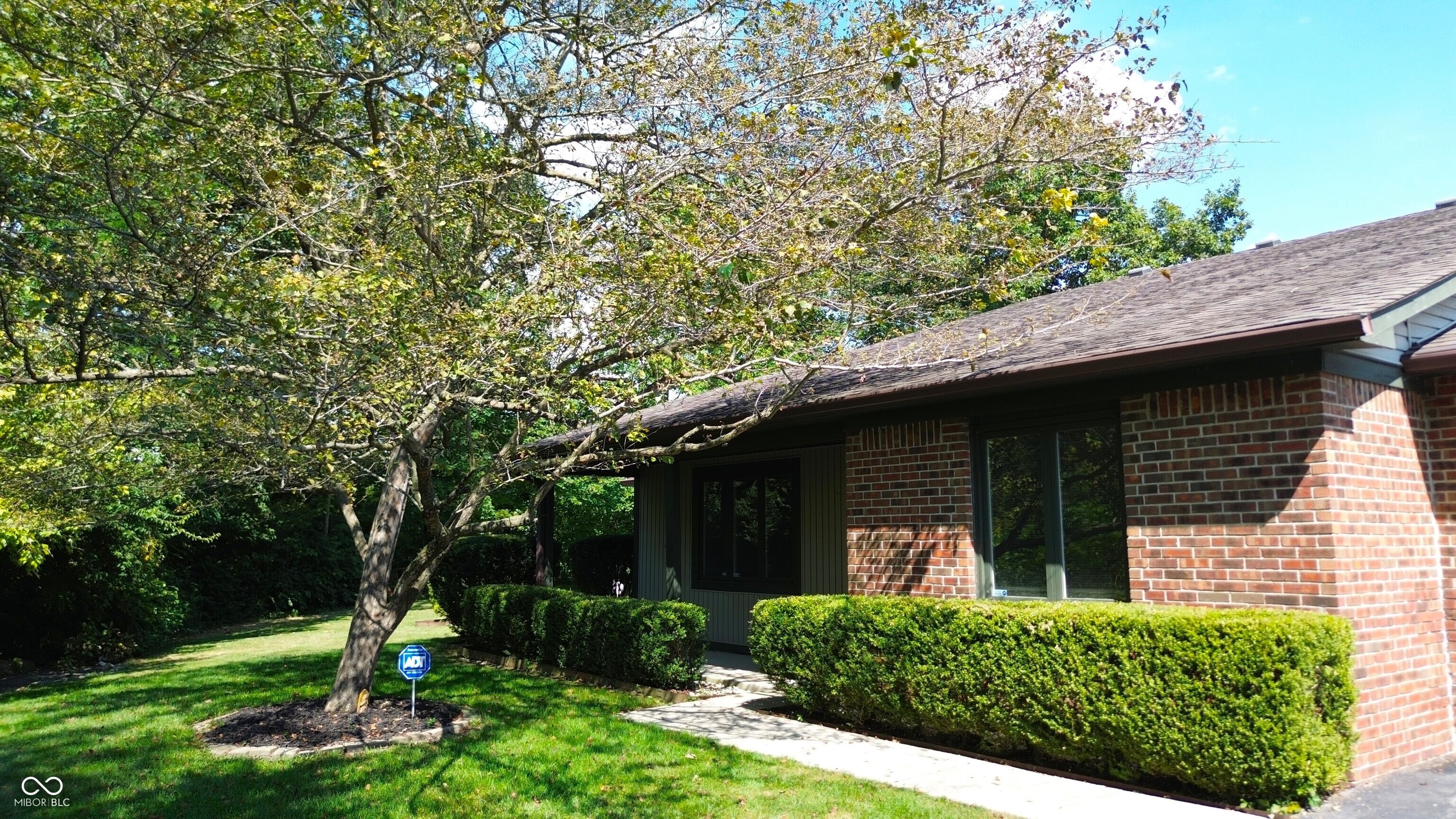 2580 N Willow Way Property Photo 1