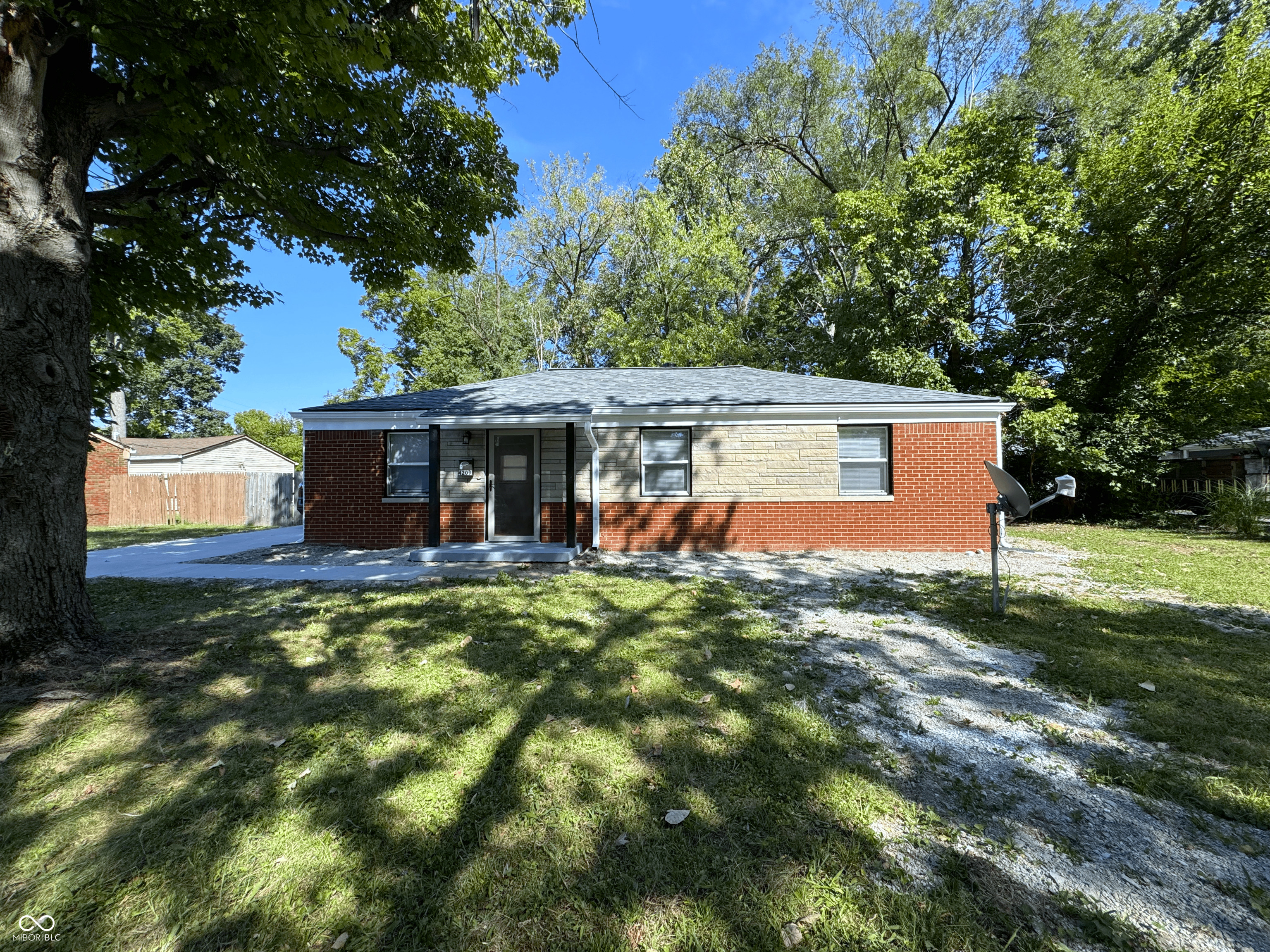 4209 Lesley Avenue Property Photo 1