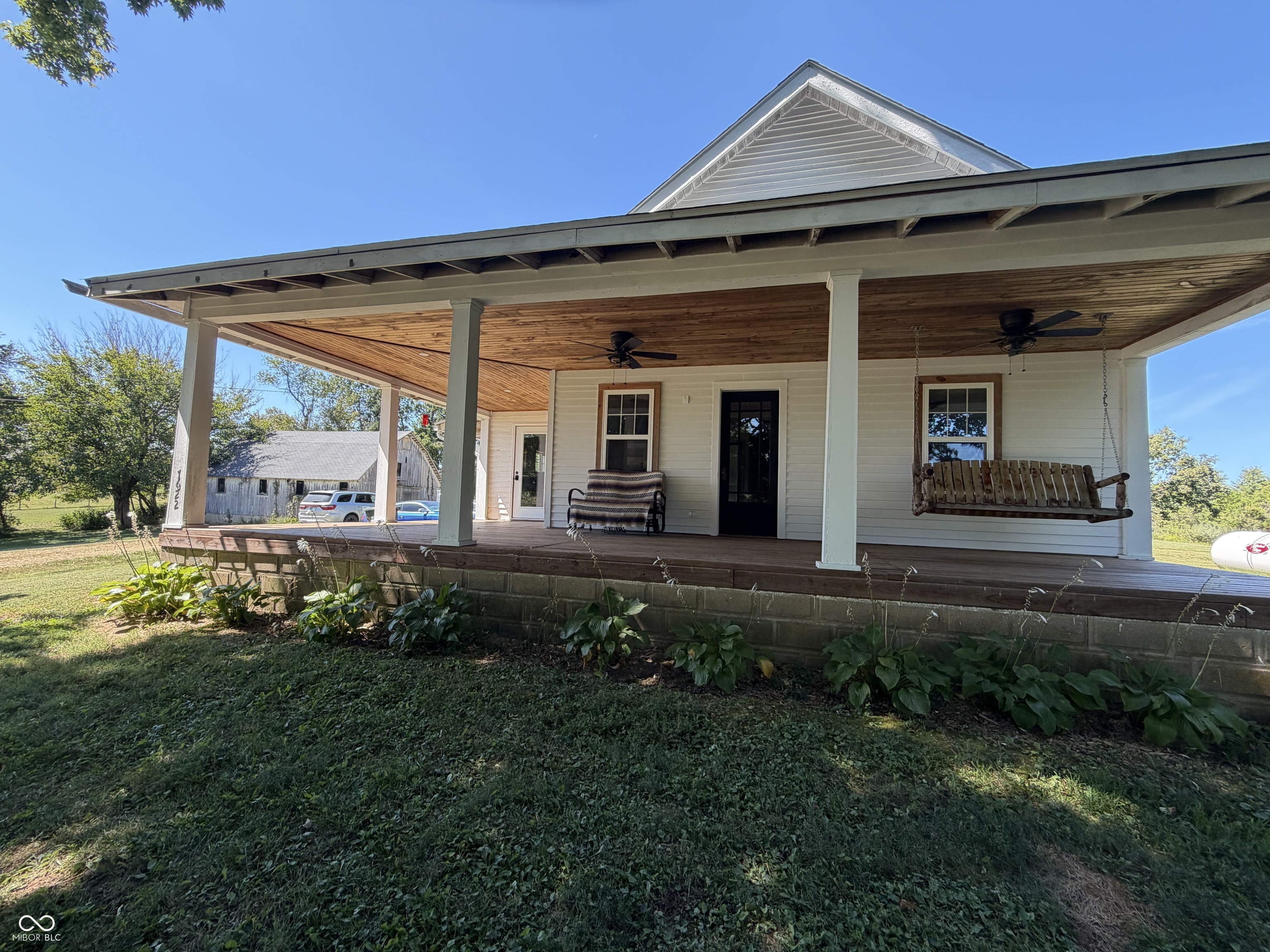 7622 Becks Grove Road Property Photo 1