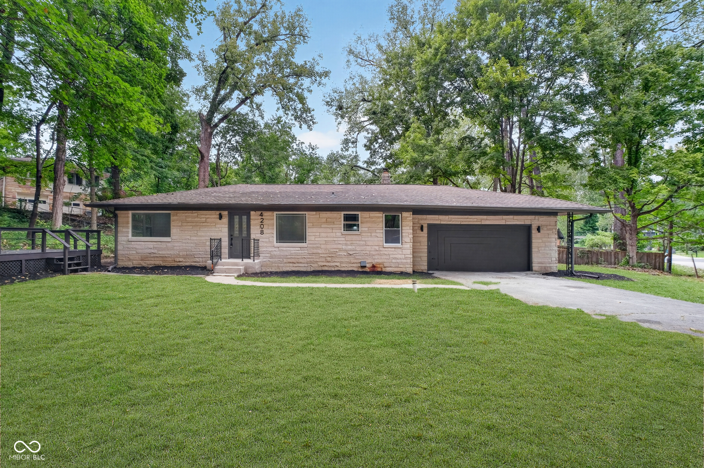 4208 Springwood Trail Property Photo 1