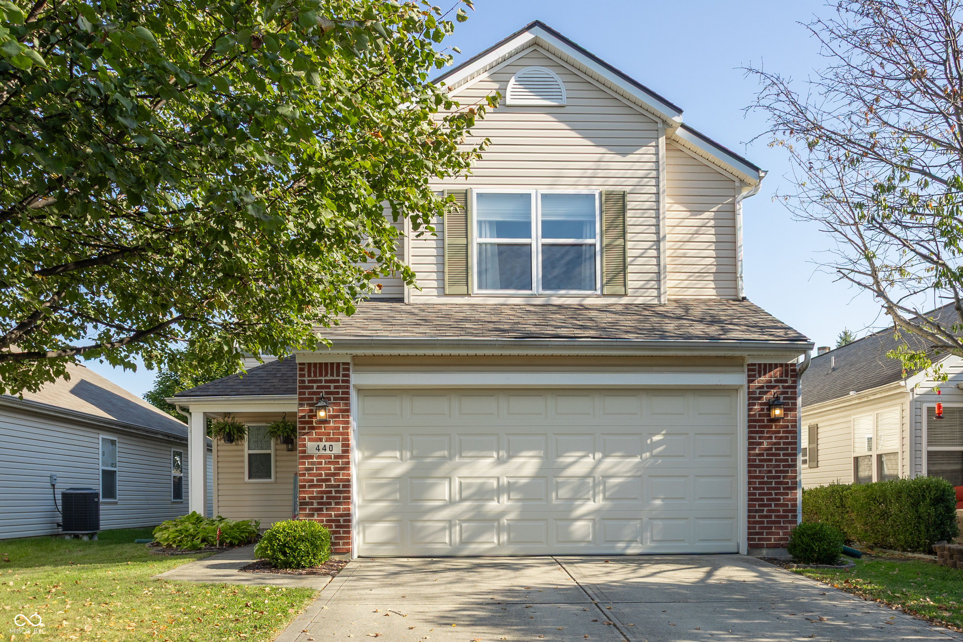 440 Grabill Drive Property Photo 1