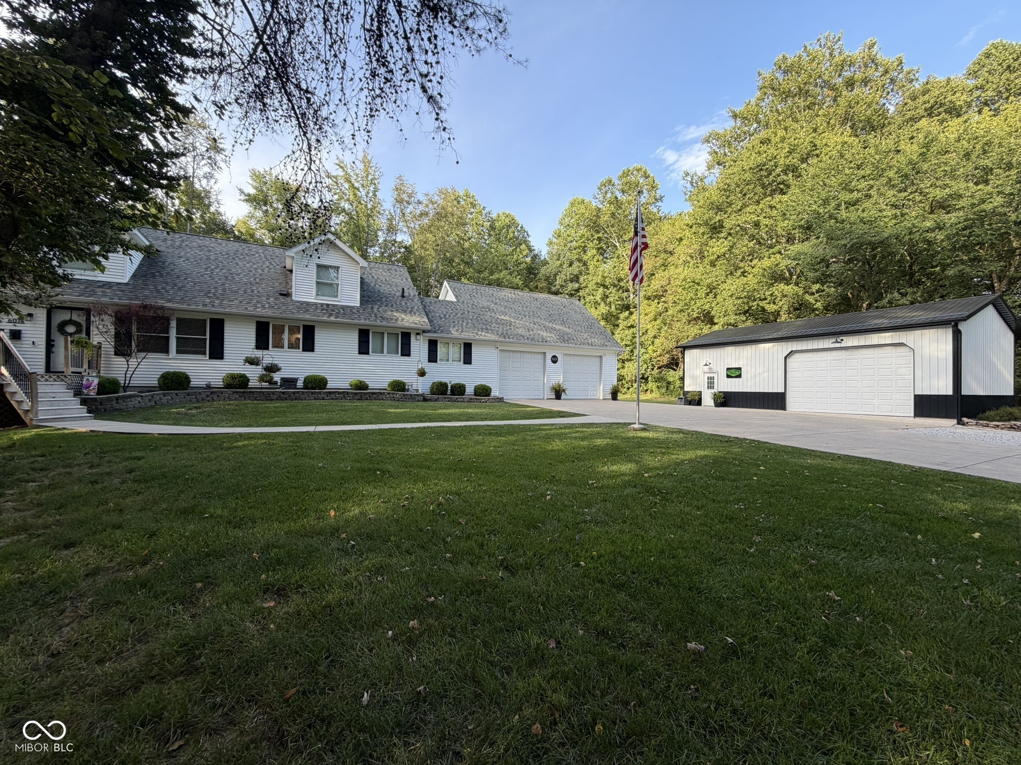 6074 N State Road 59 Property Photo 1