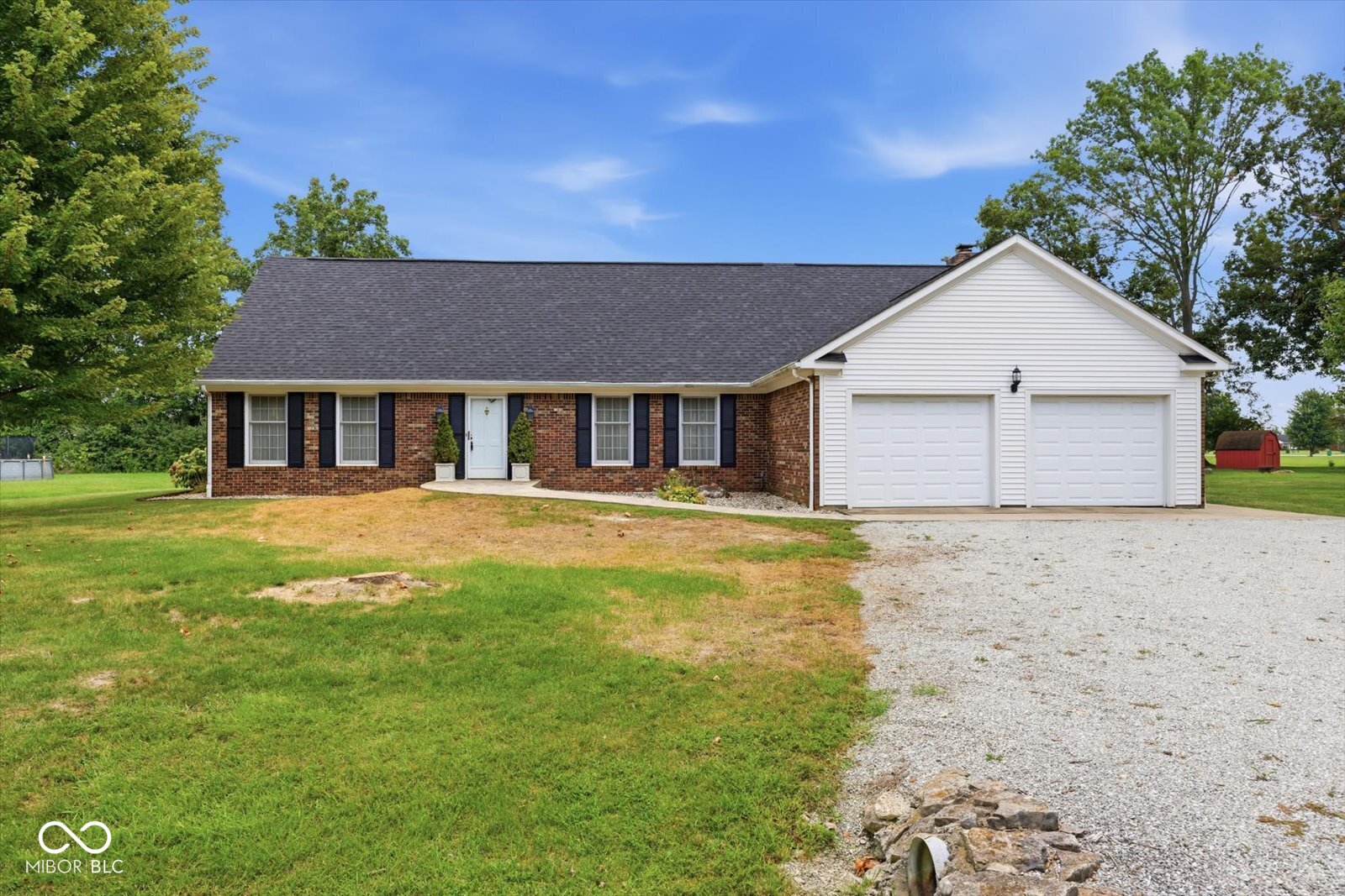 8878 N Timberlane Property Photo 1