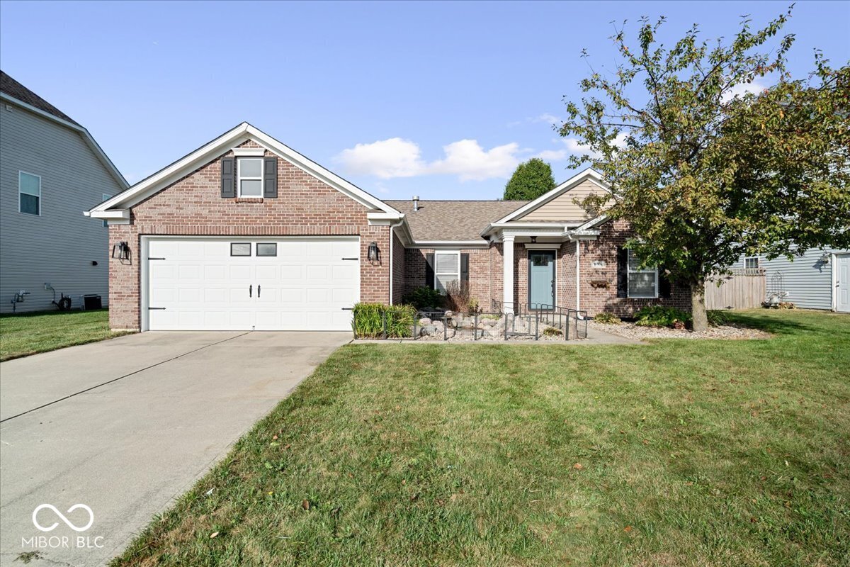 6862 Eagle Crossing Boulevard Property Photo 1