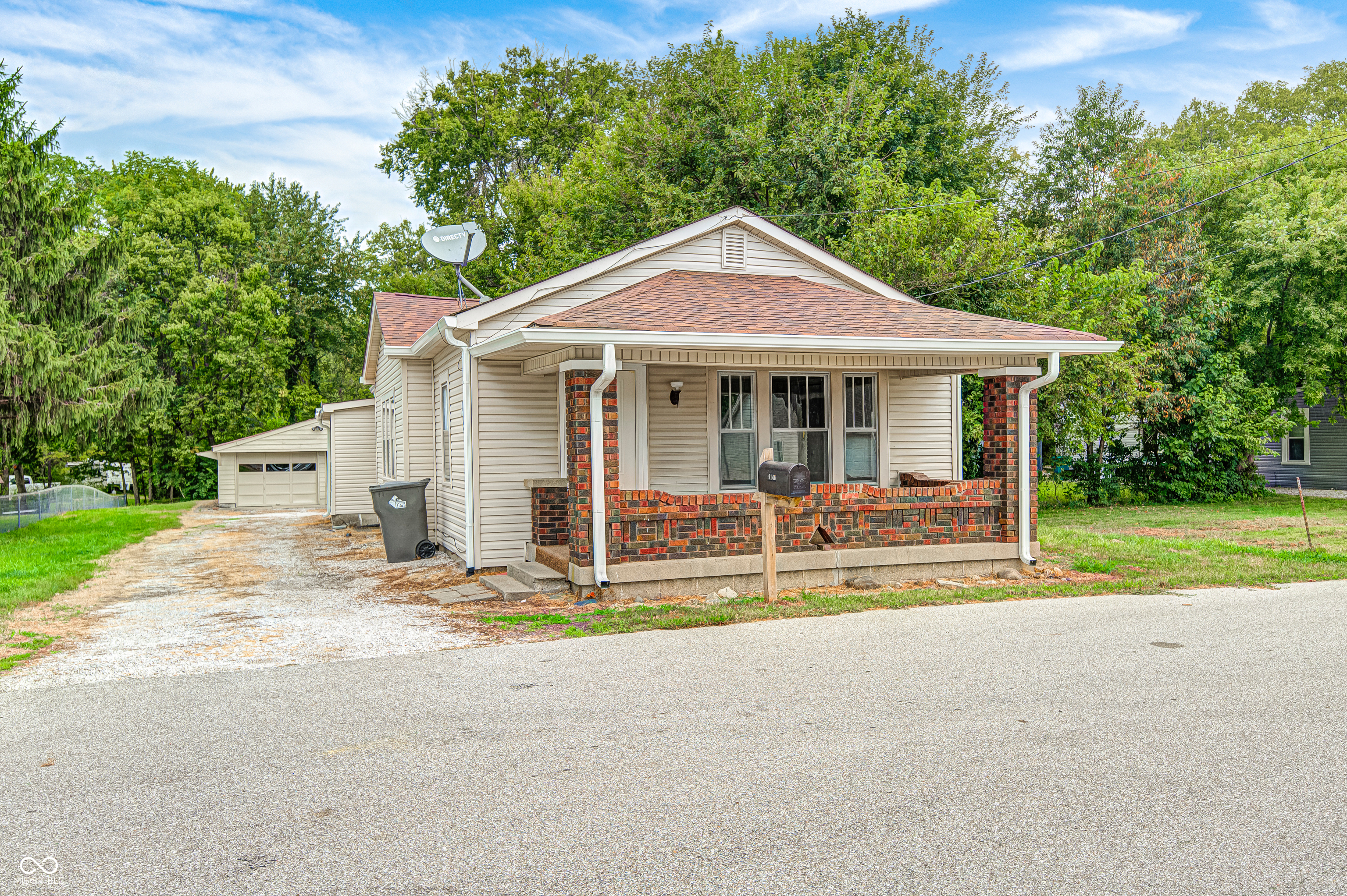 9140 Hamilton Avenue Property Photo 1