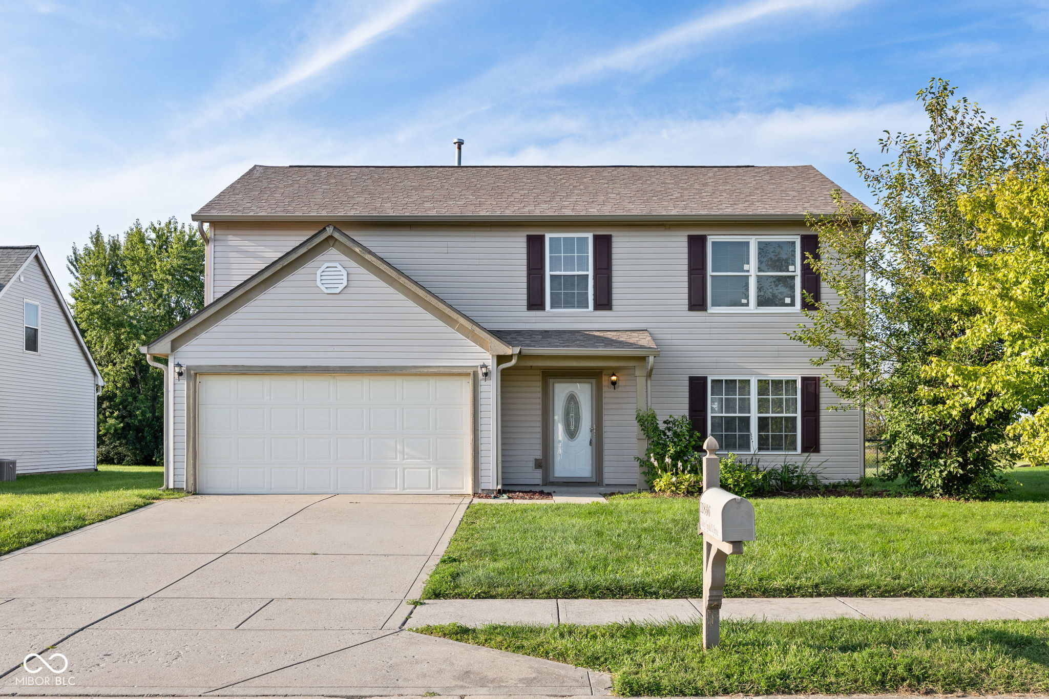 11836 Valley Creek North Drive Property Photo 1
