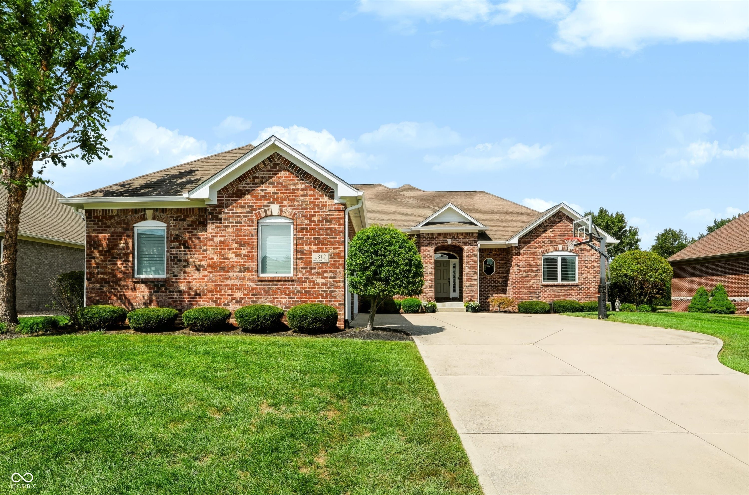 1812 Golden Field Drive Property Photo 1
