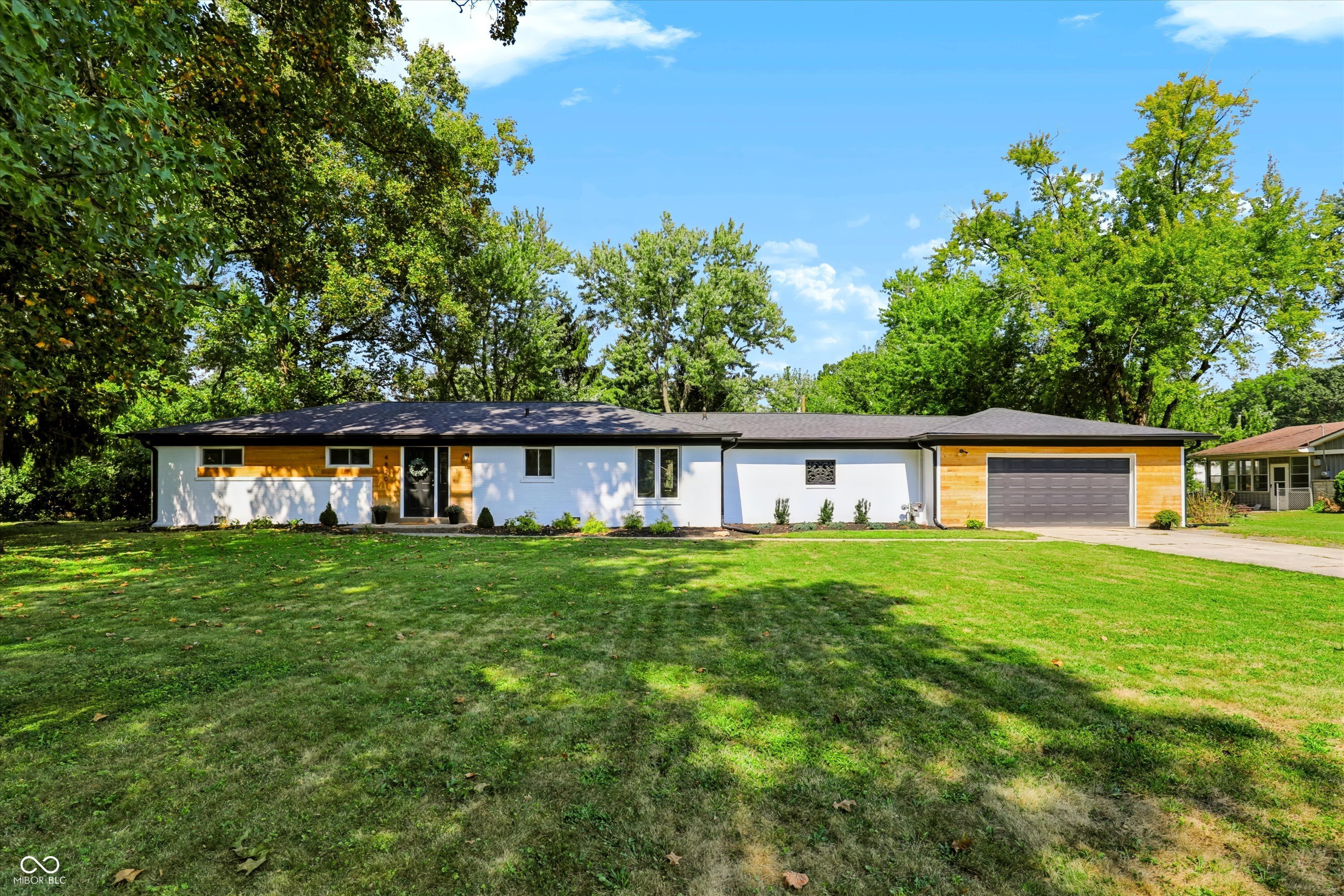 4820 E 70th Street Property Photo 1