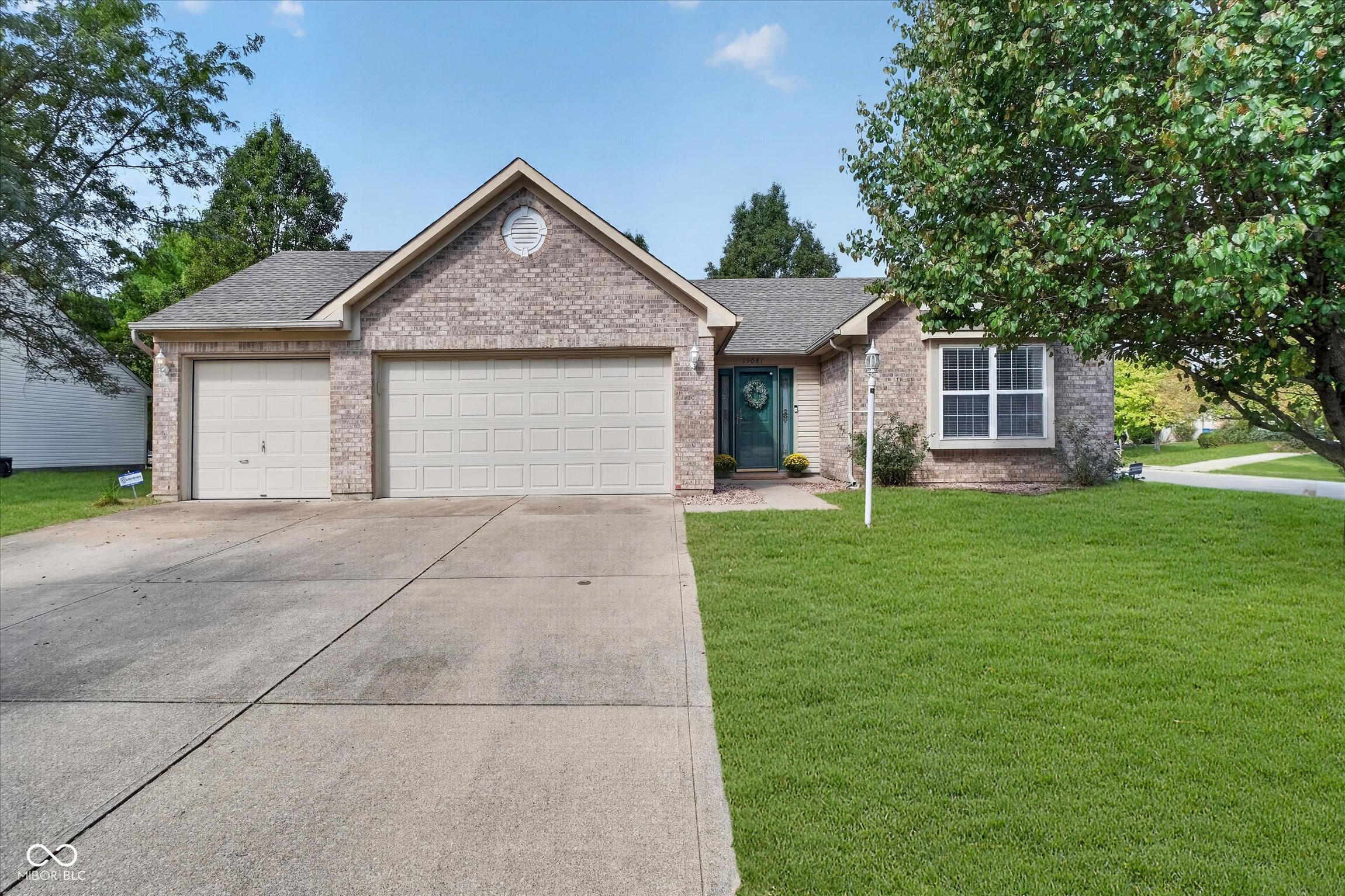 19081 Key Club Drive Property Photo 1