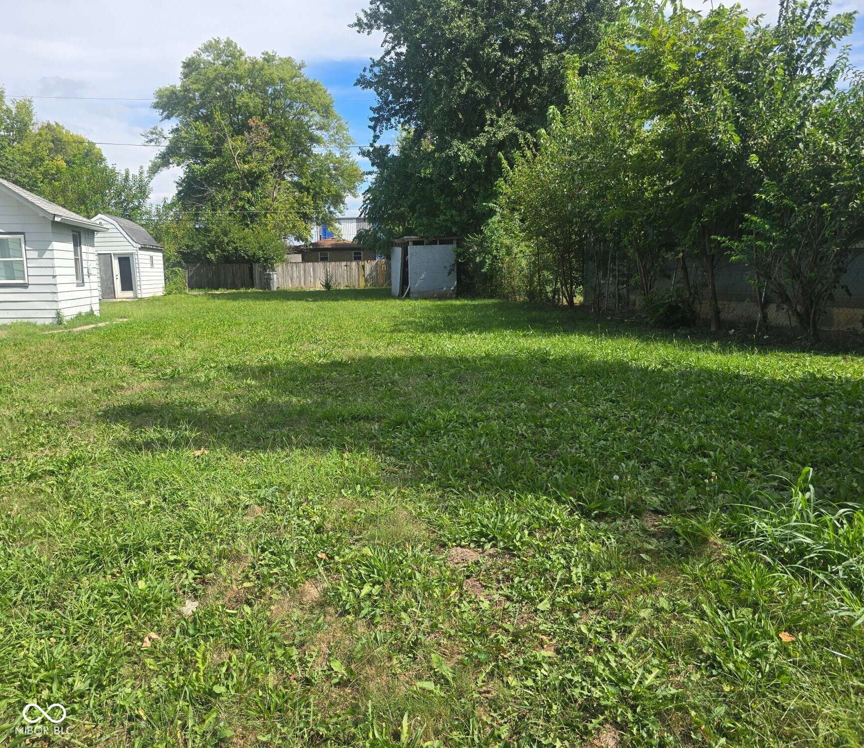 2217 Hovey Street Property Photo 1