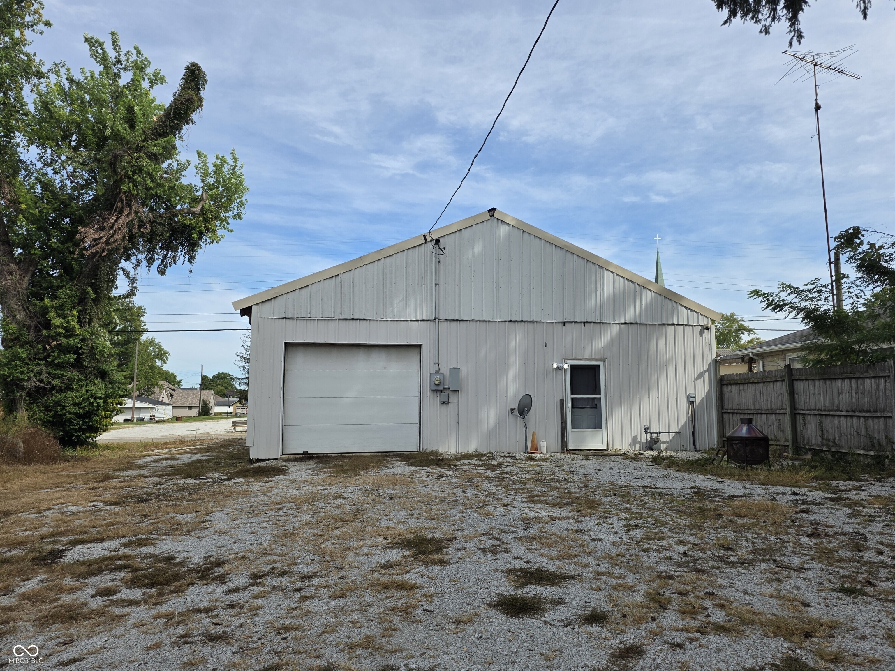 109 E Grant Street Property Photo 1