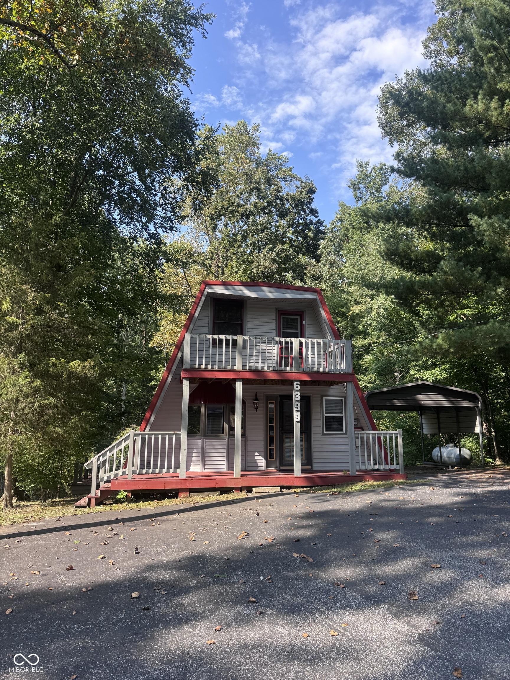 6399 Mallard Property Photo 1