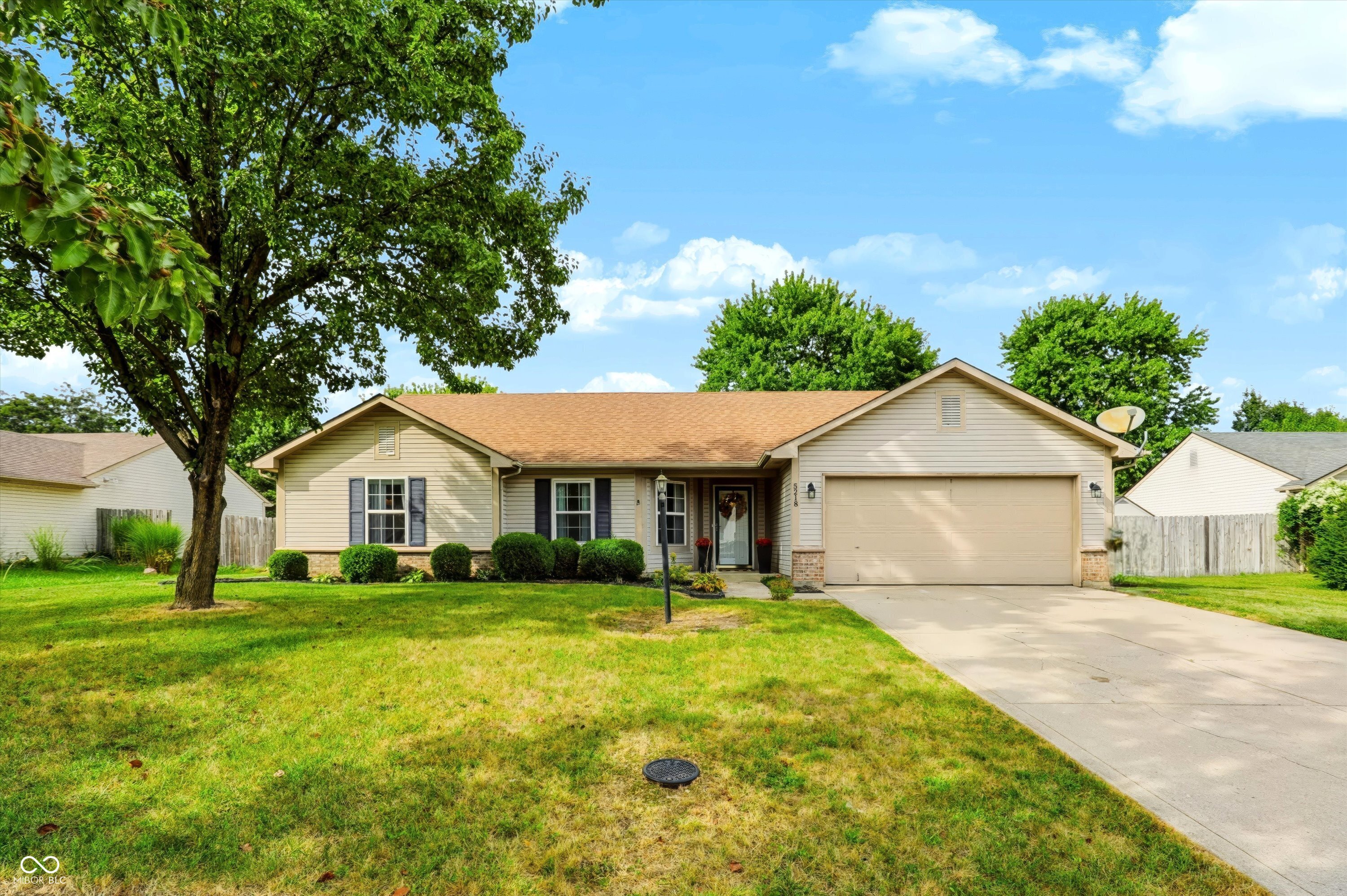 5218 Gateway Avenue Property Photo 1