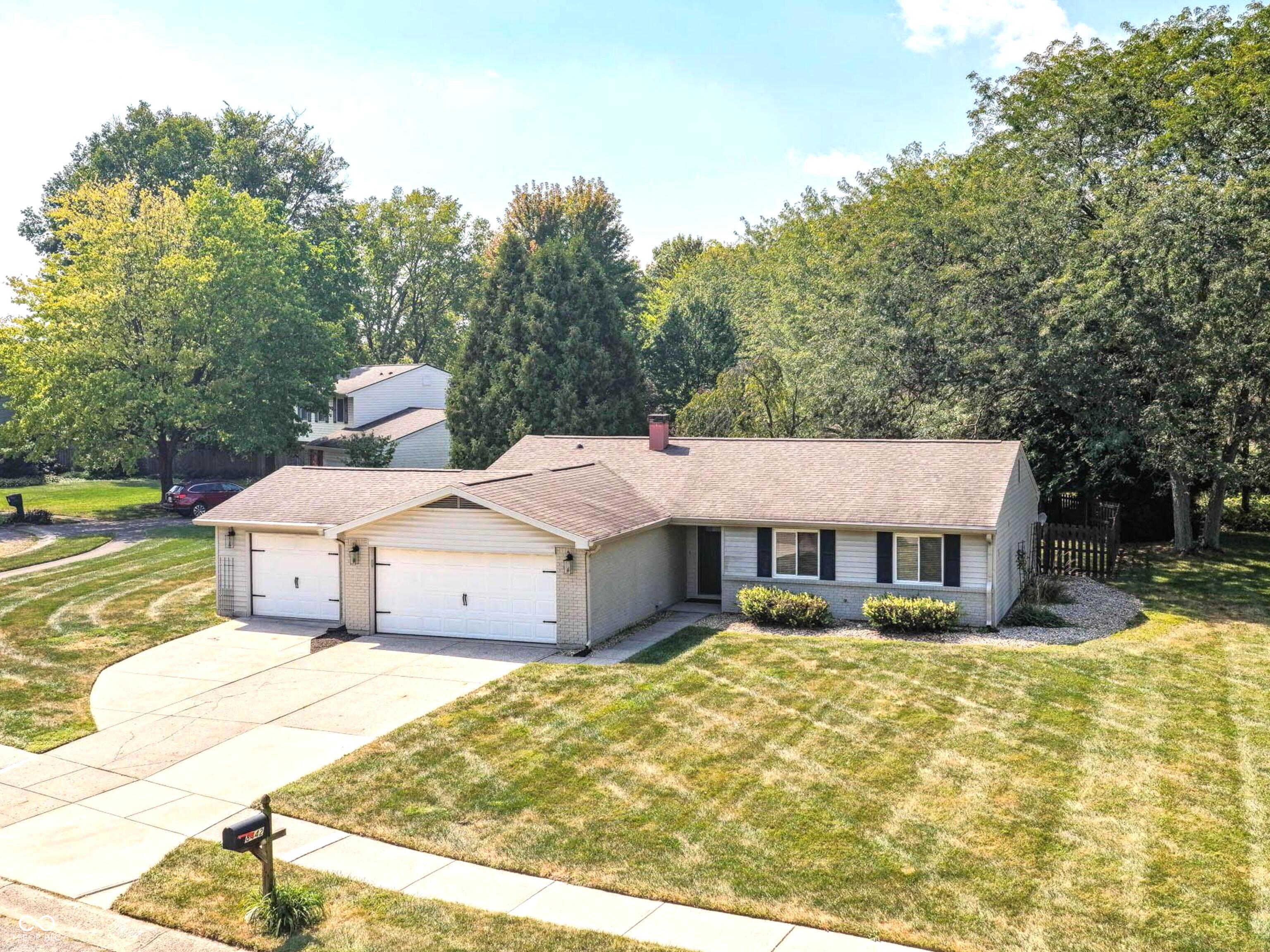 8442 Duncaster Court Property Photo 1