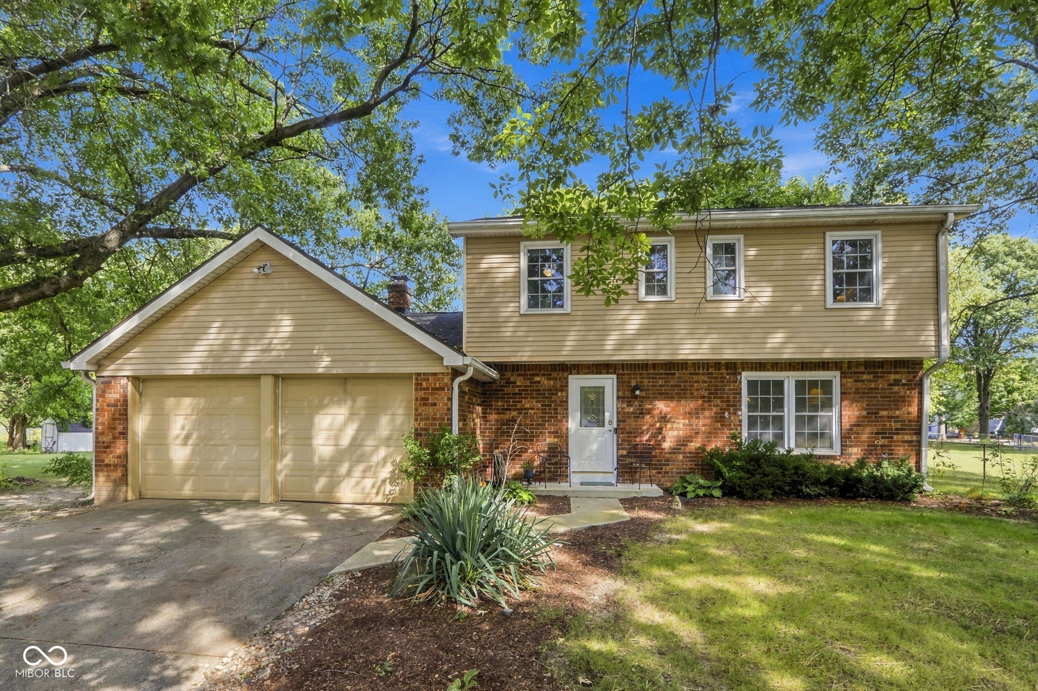 8330 Dove Court Property Photo 1