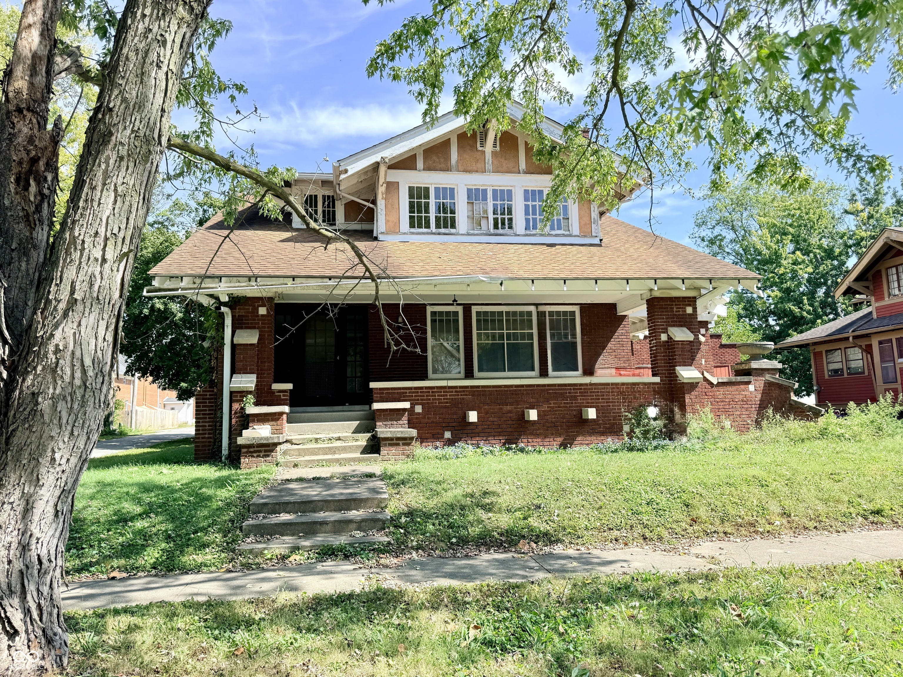 229 N Walnut Street Property Photo 1