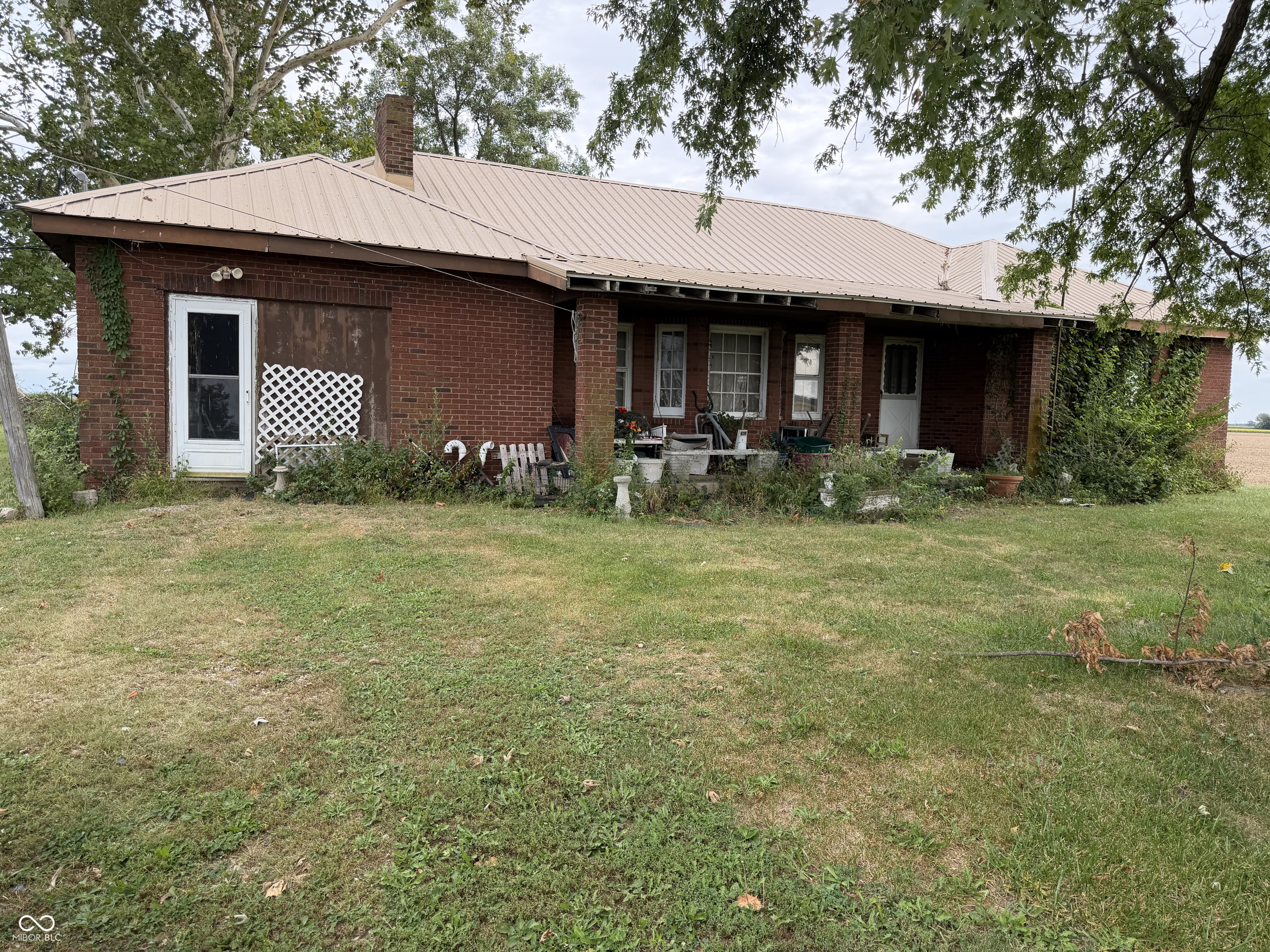 674 W 1300 Property Photo 1