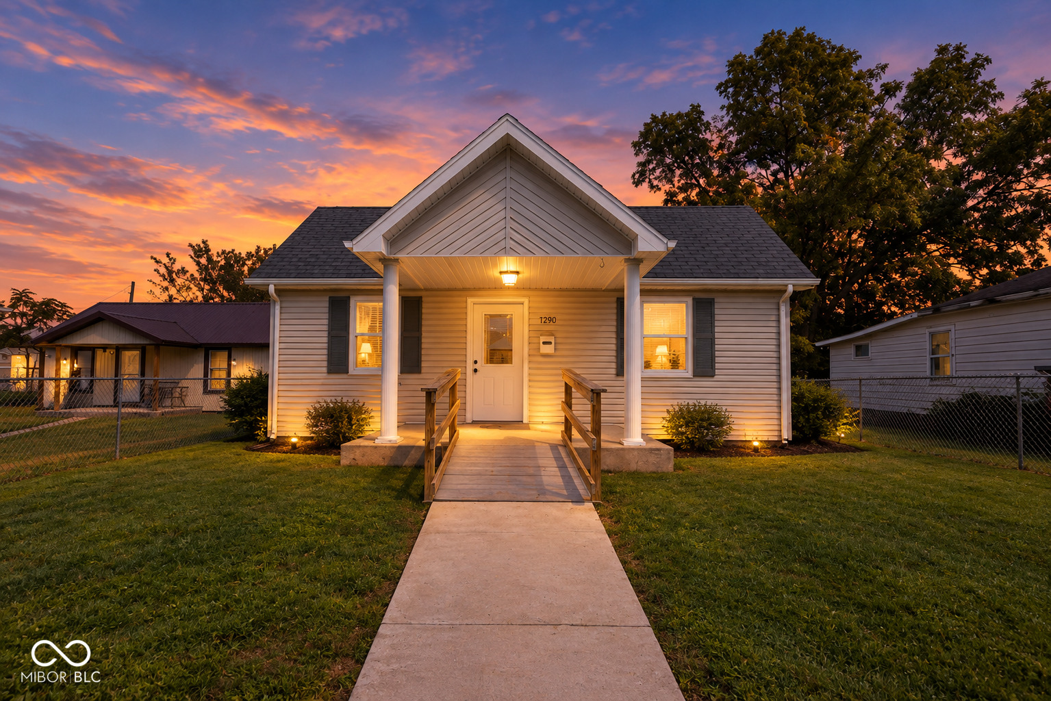 1720 Columbus Street Property Photo 1