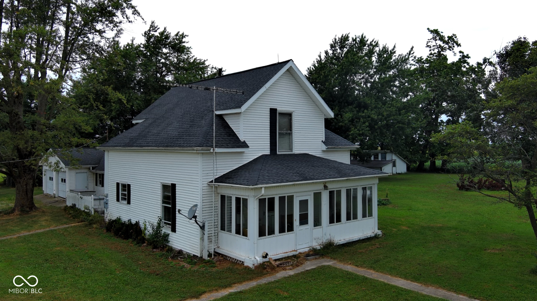 1606 N County Road 1350 Property Photo 1