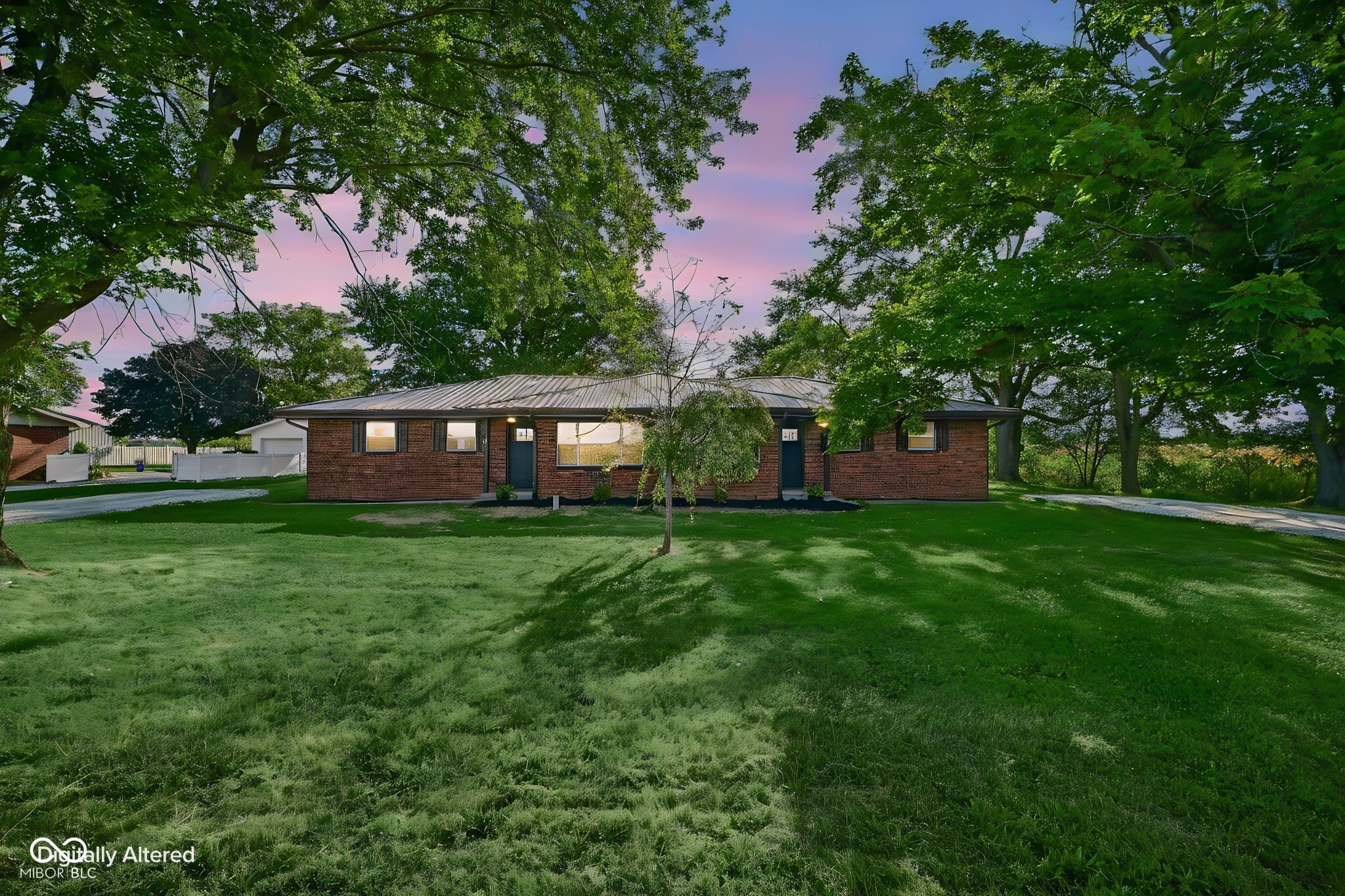 1601-1603 N Maish Road Property Photo 1