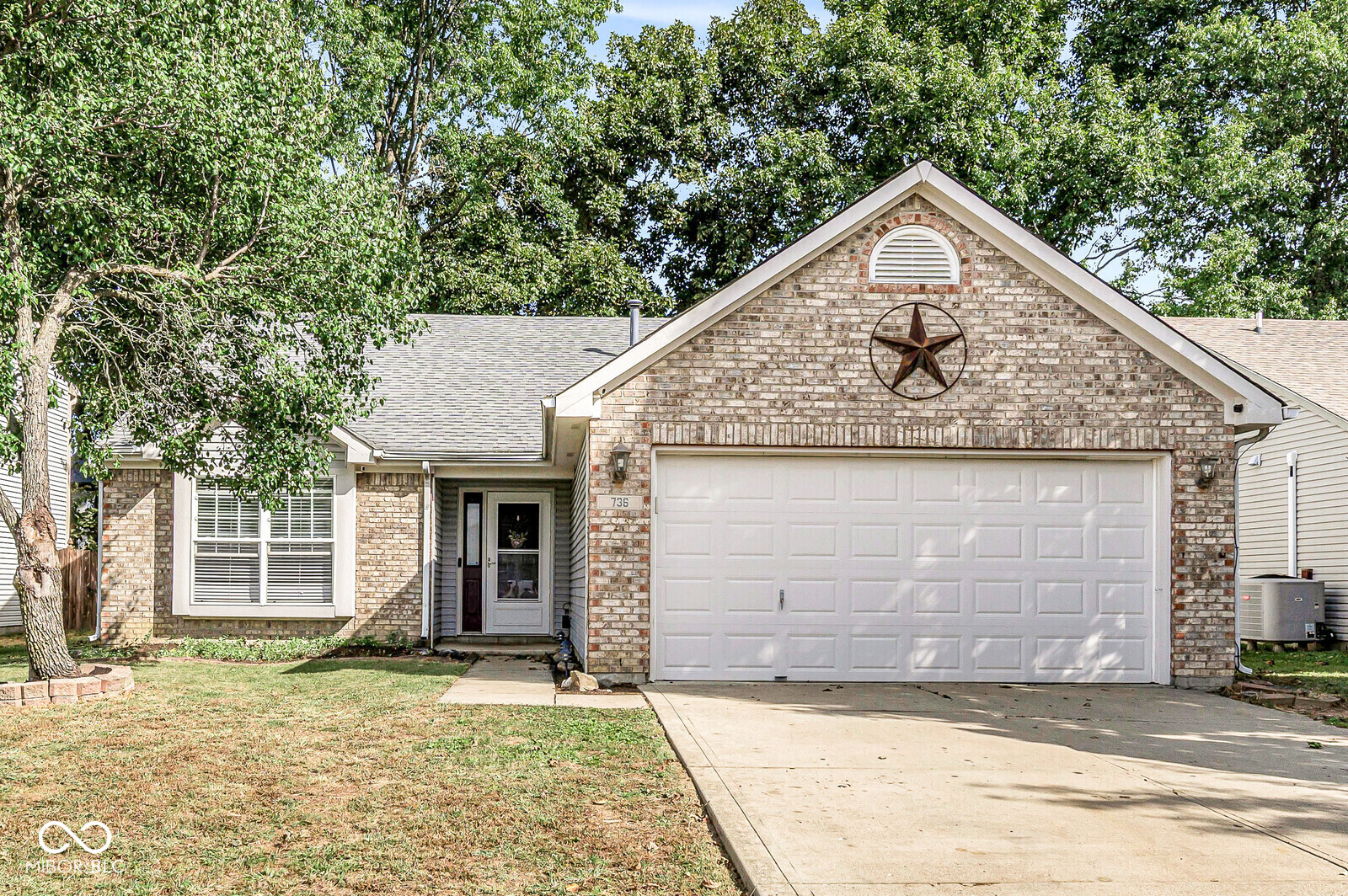 736 Kingston Circle
