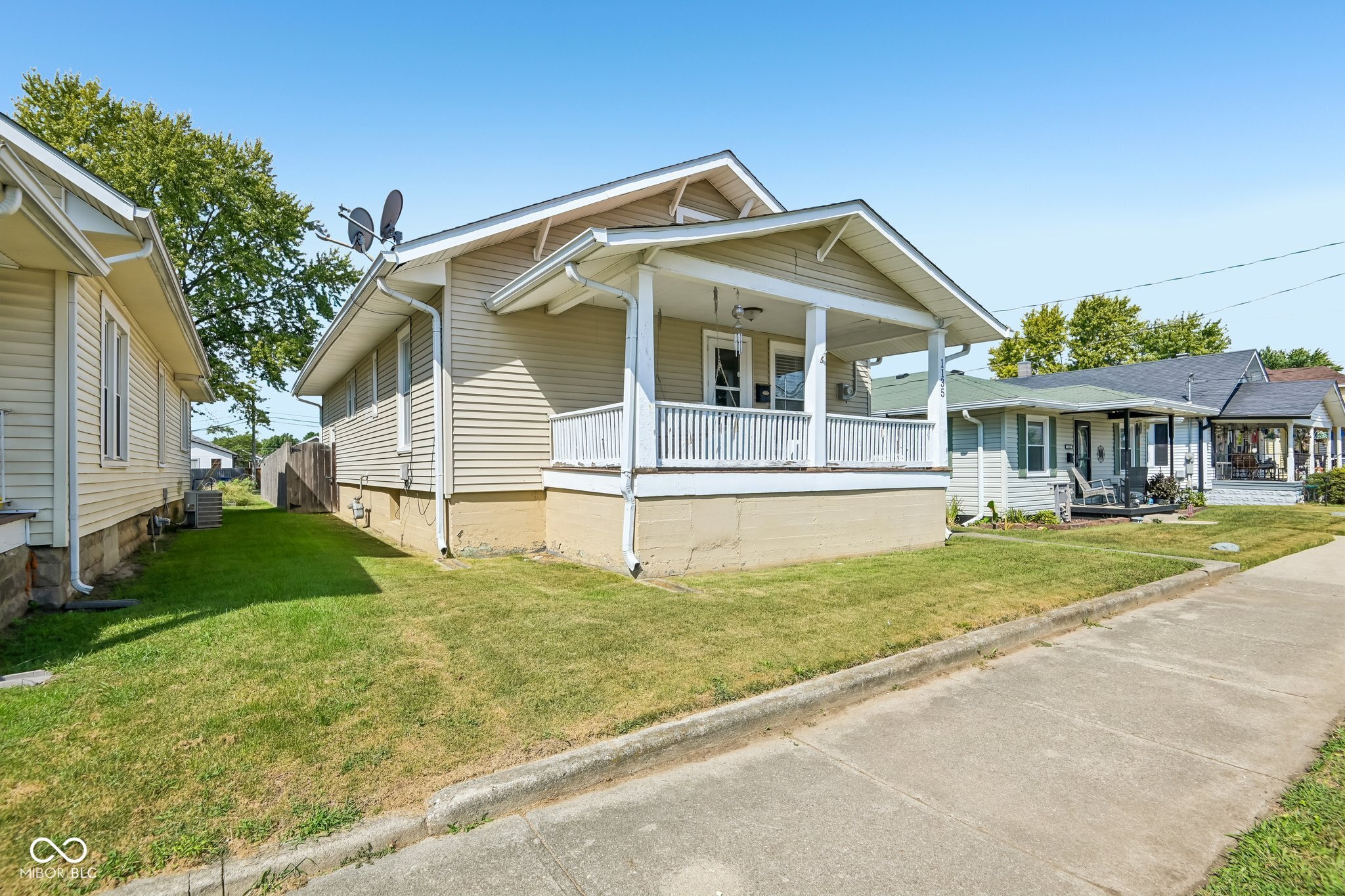 1135 Meridian Street Property Photo 1