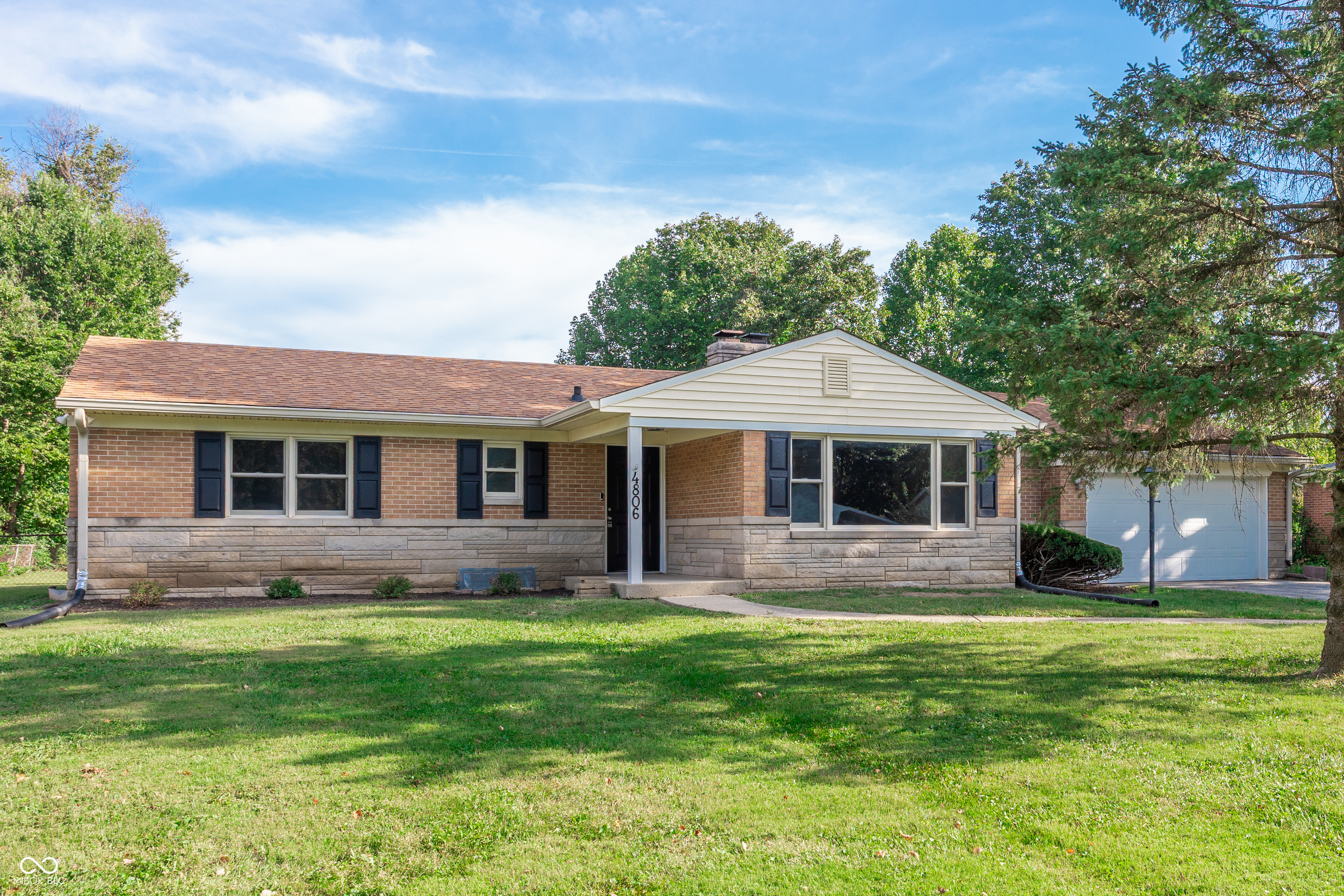 4806 Staughton Drive Property Photo 1