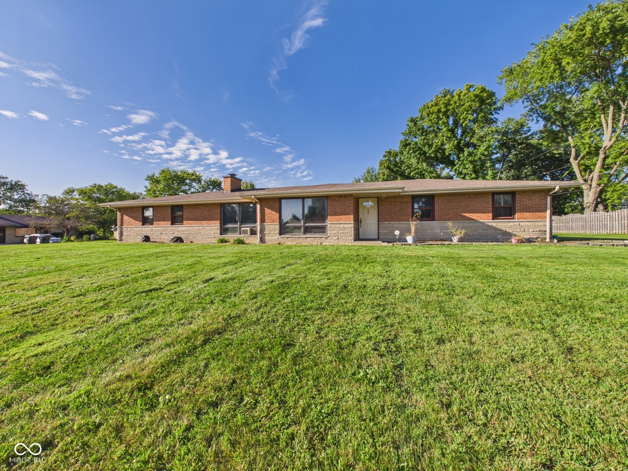 168 E Benton Street Property Photo 1