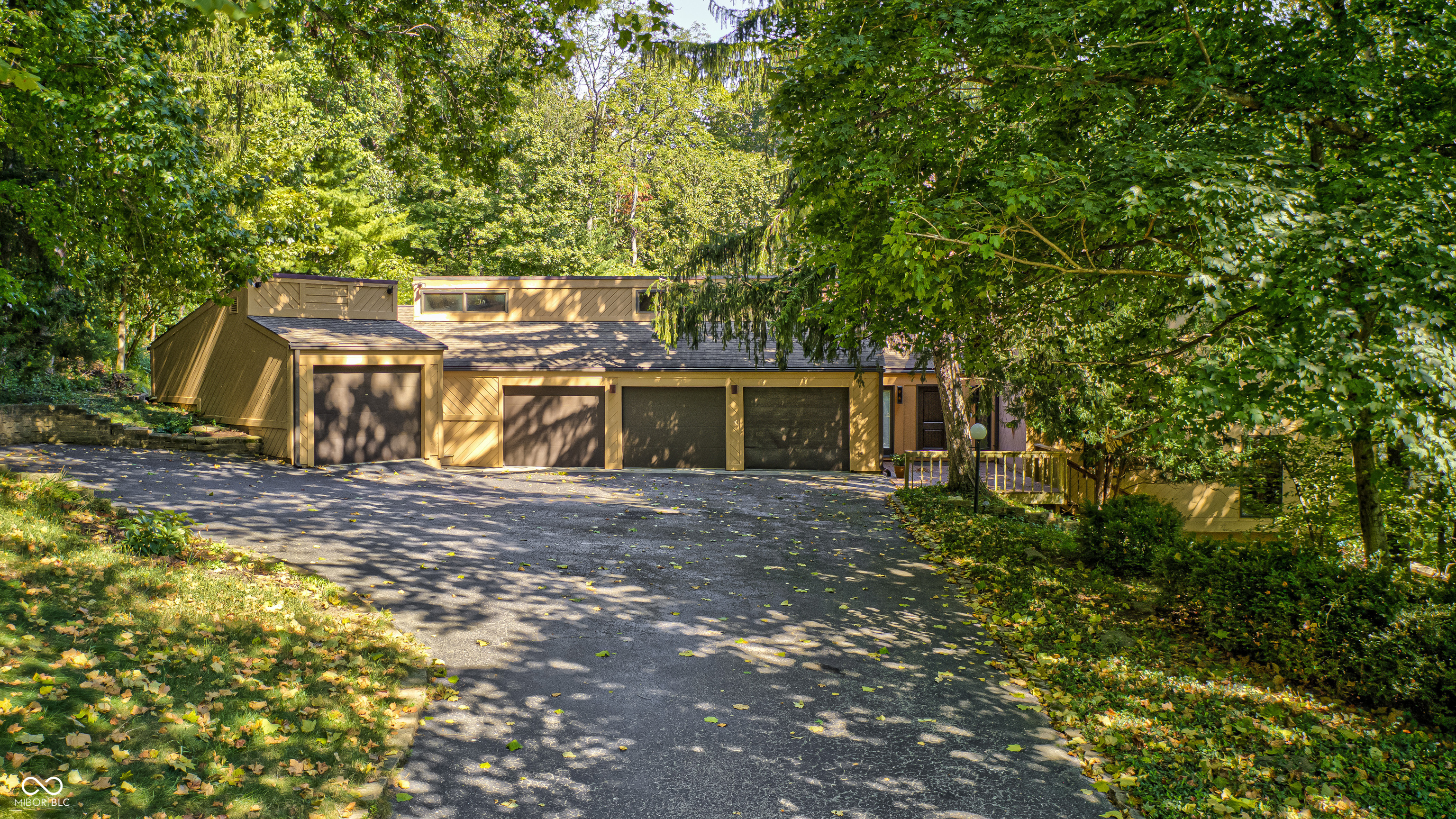 8807 Jules Lane Property Photo 1