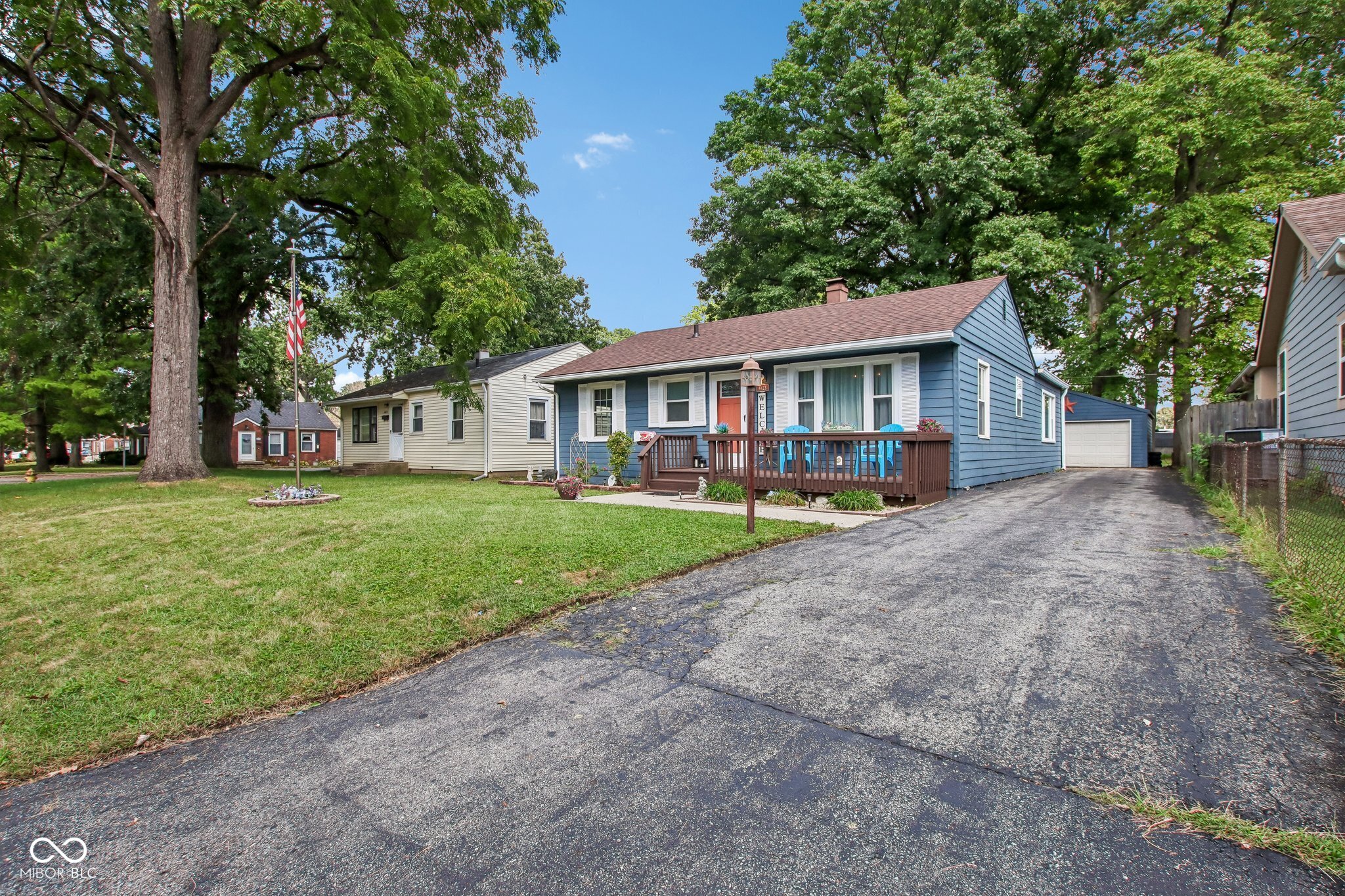 4423 N Mitchner Avenue Property Photo 1