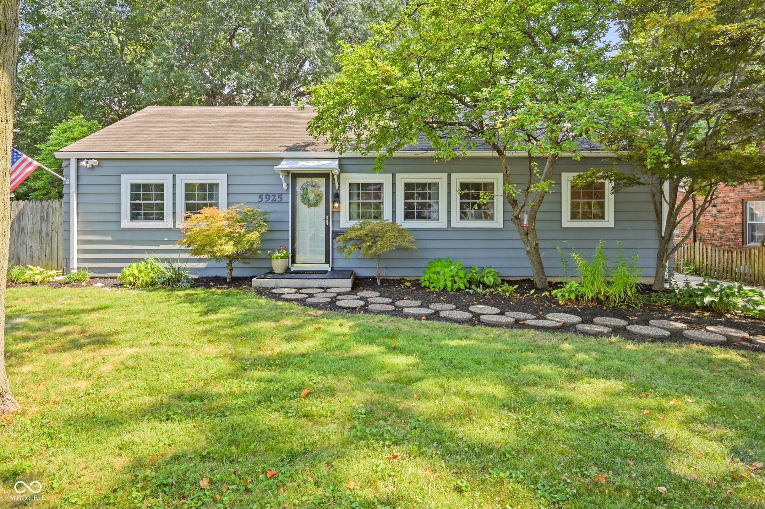 5925 Kingsley Drive Property Photo 1