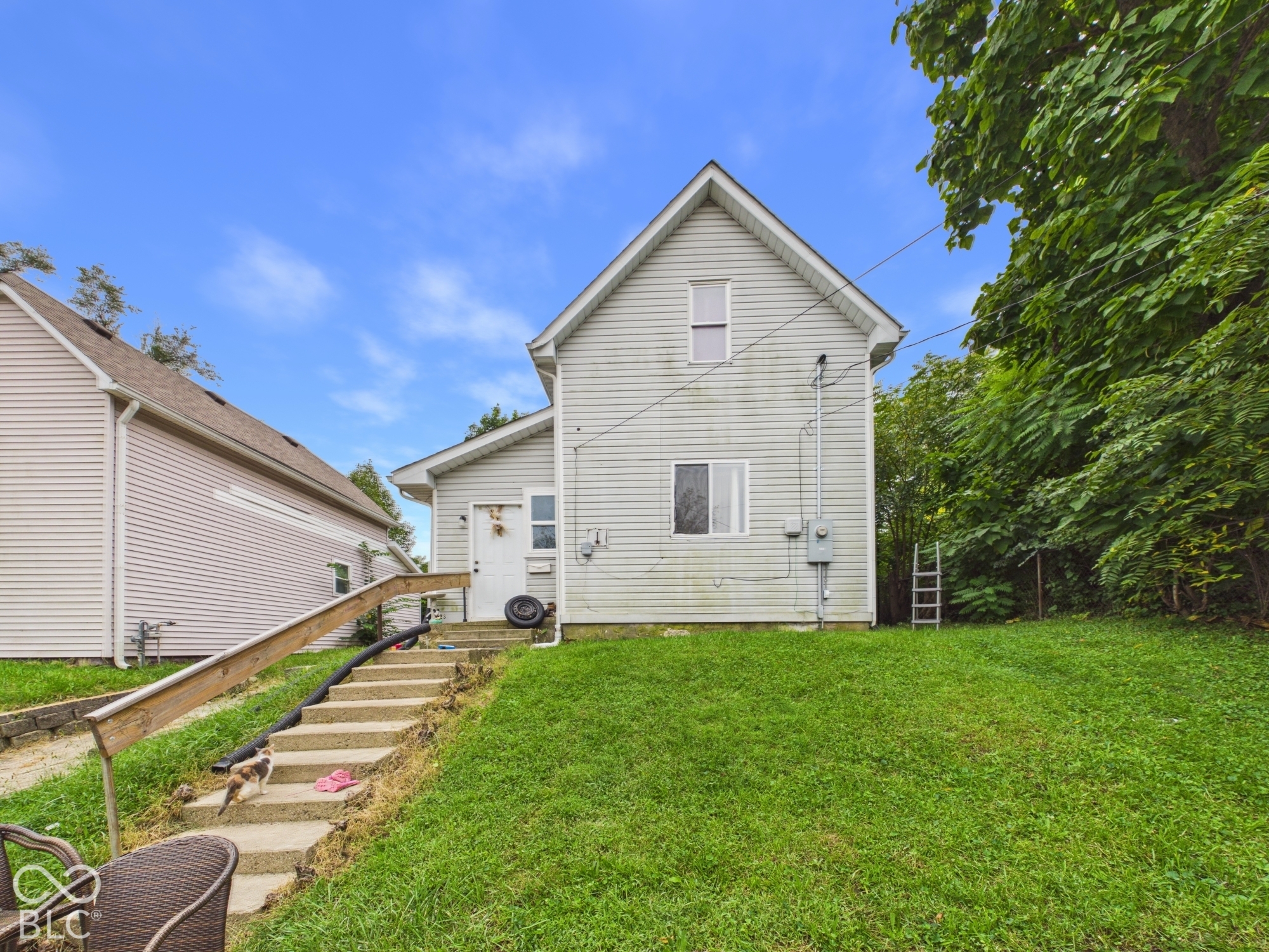 1523 W 20th Street Property Photo 1