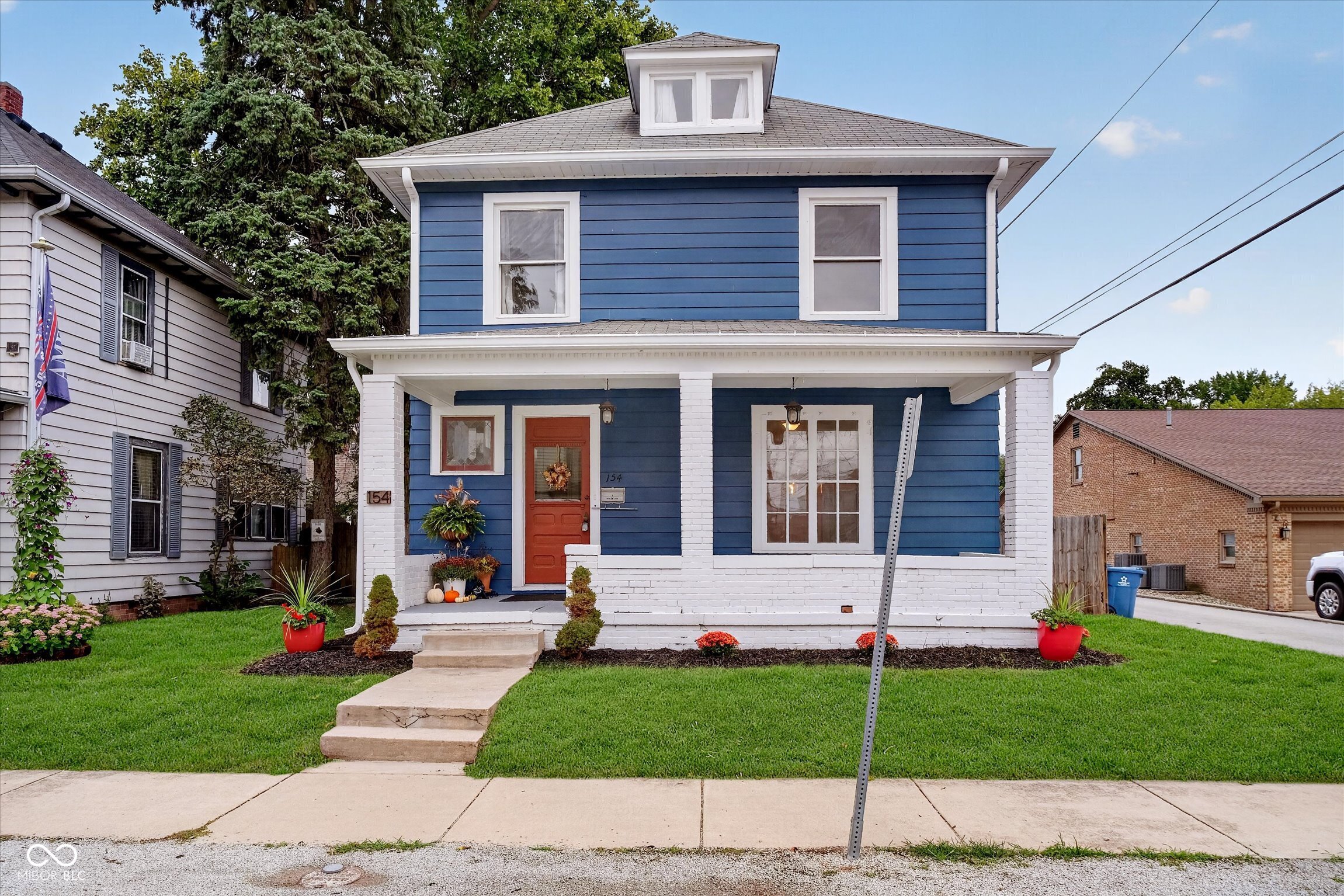 154 N 11th Street Property Photo 1