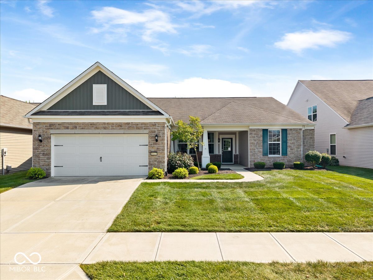 16127 Loire Valley Drive Property Photo 1