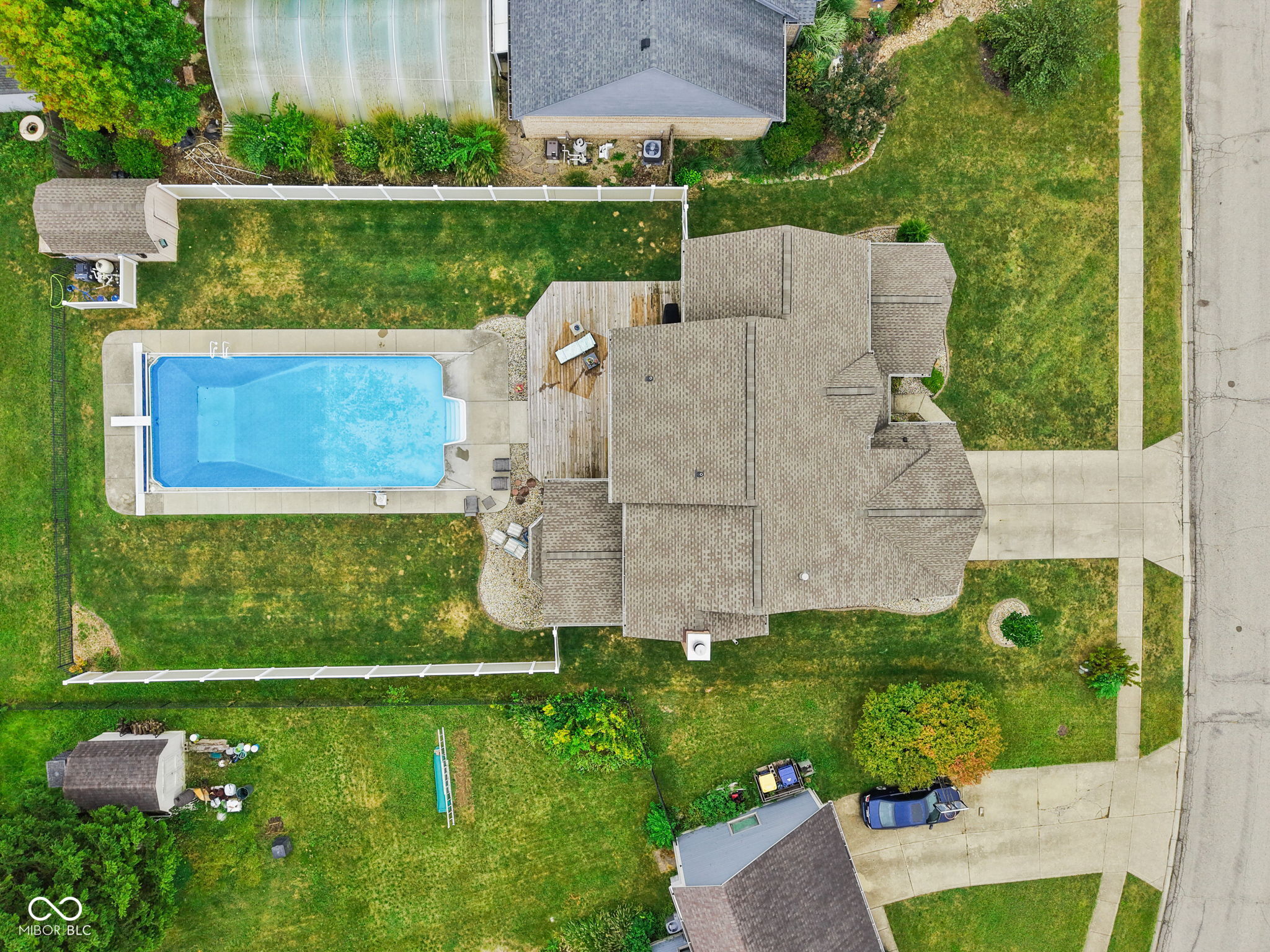 12619 Doe Lane Property Photo 1
