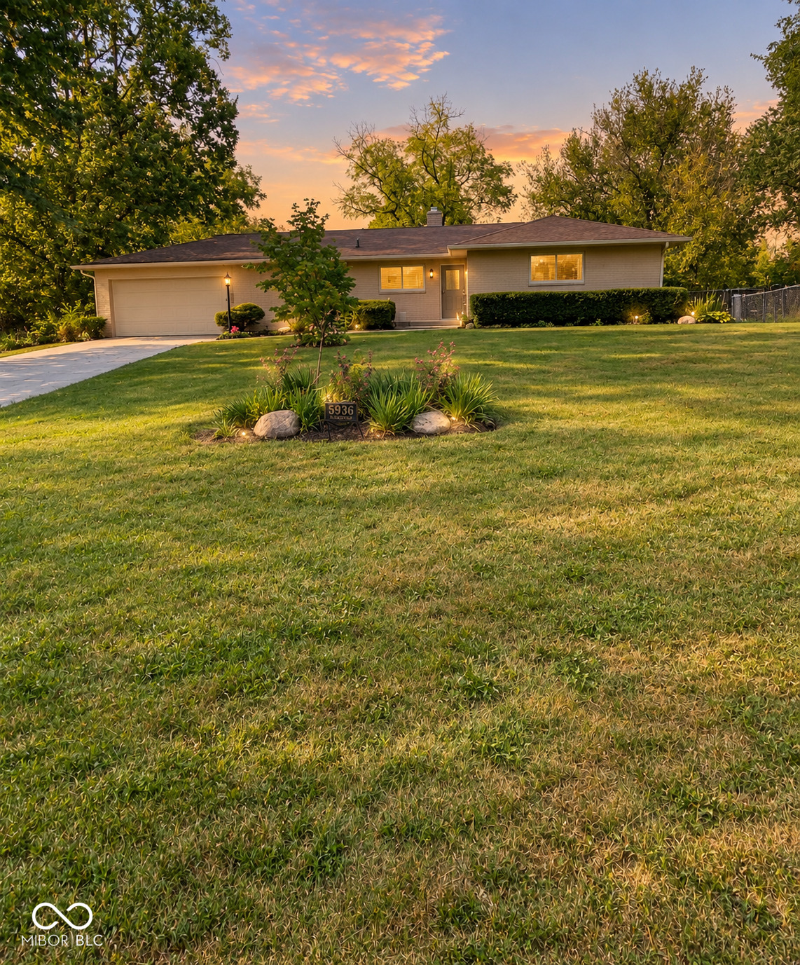 5936 Linton Property Photo 1