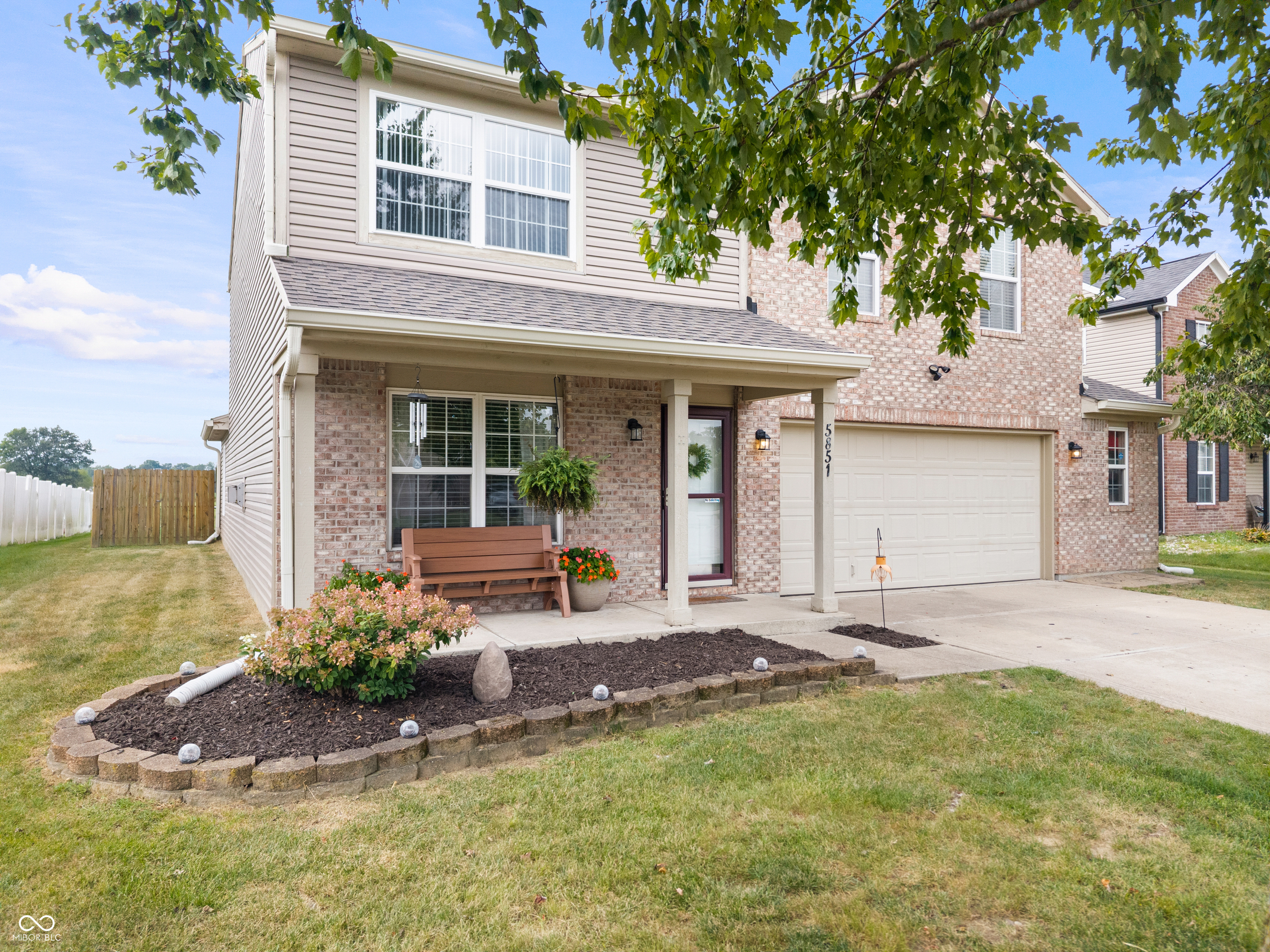 5851 Granite Property Photo 1