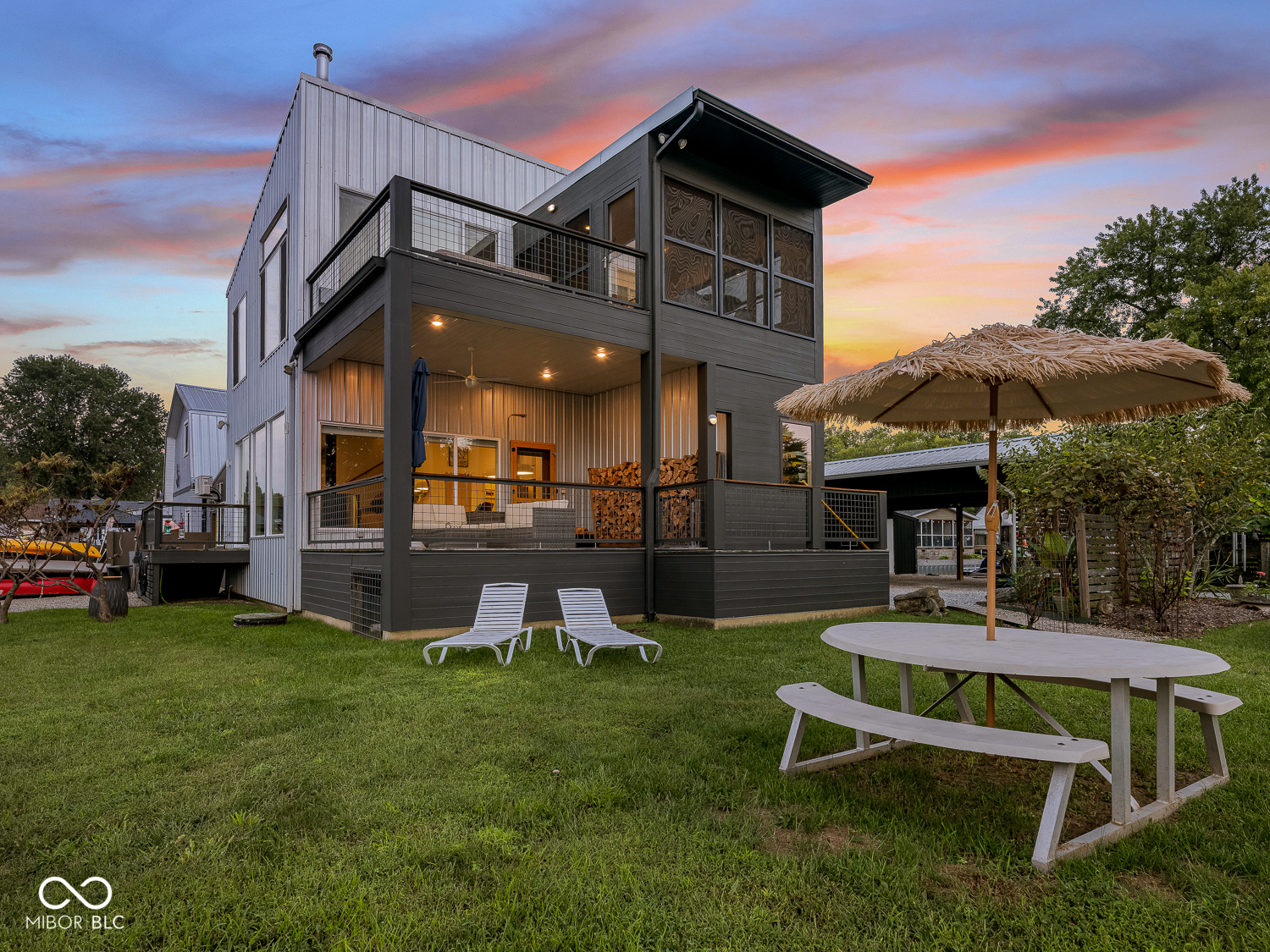 4413 Watson Road Property Photo 1