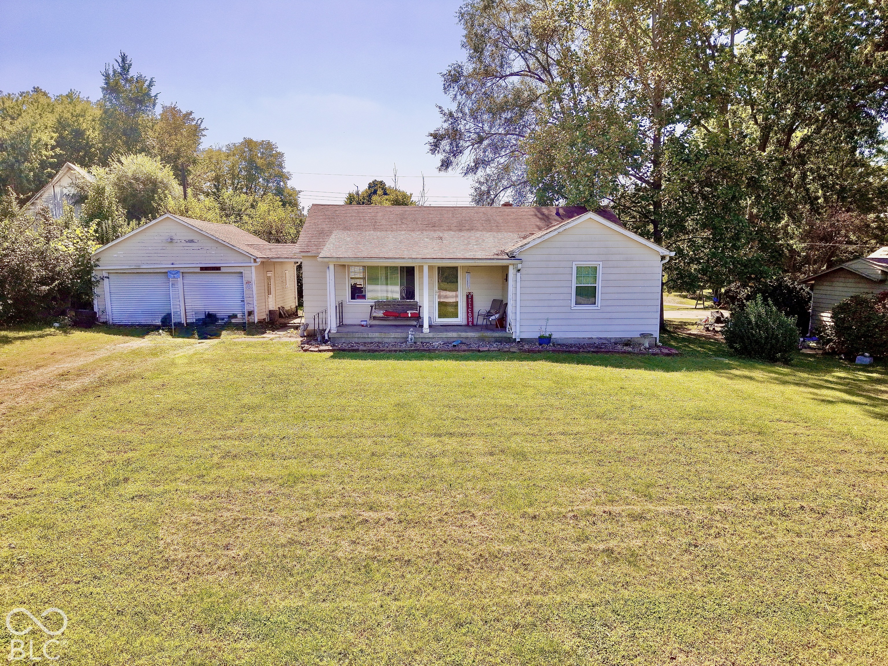 1105 State Road 144 Property Photo 1