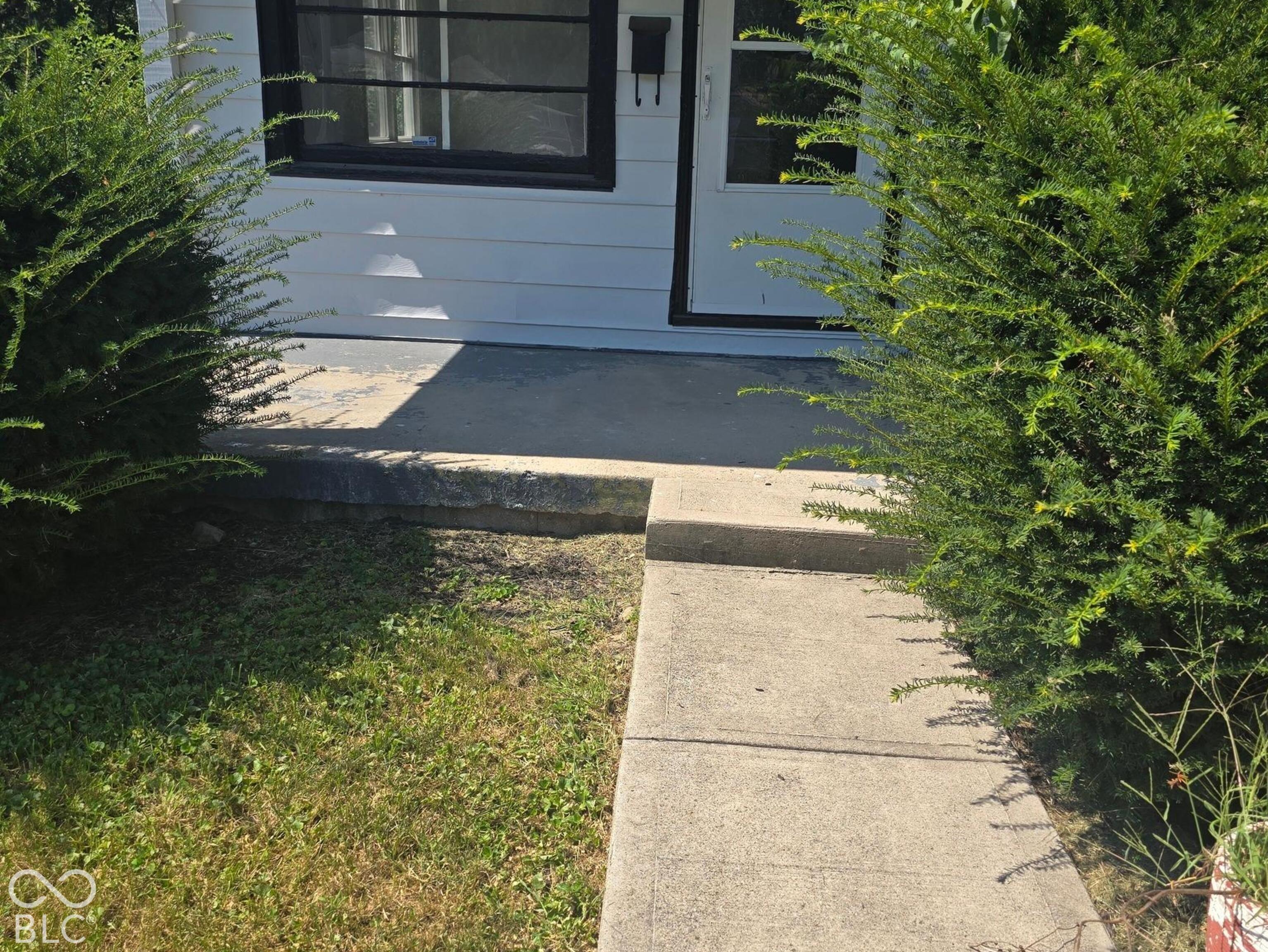3244 Nicholas Avenue Property Photo 1