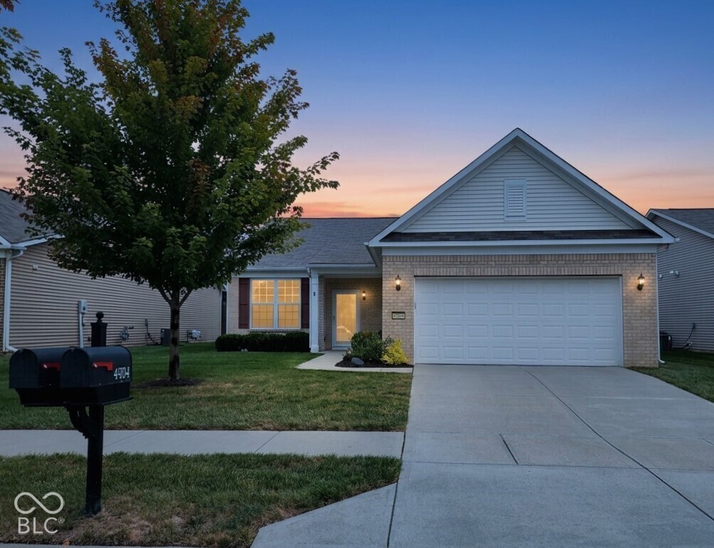 4904 Lilium Drive Property Photo 1