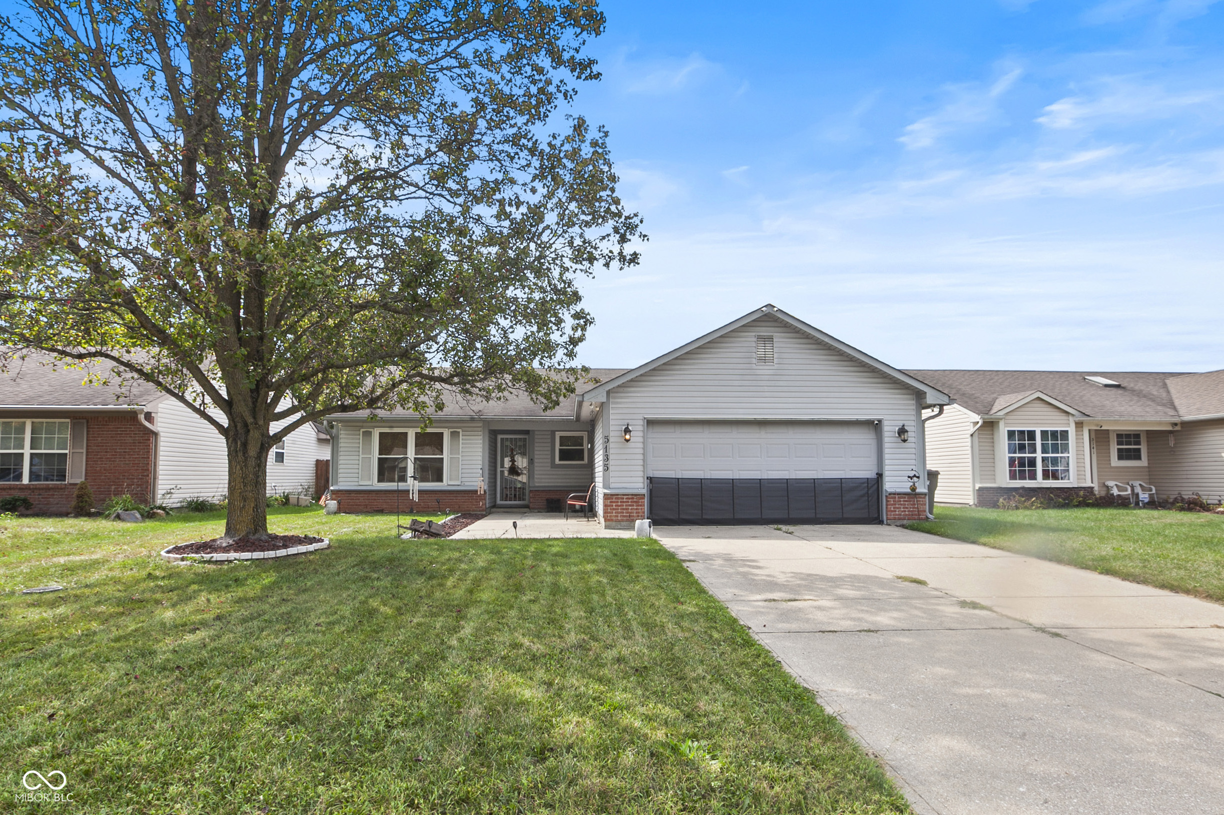 5135 Milhouse Road Property Photo 1