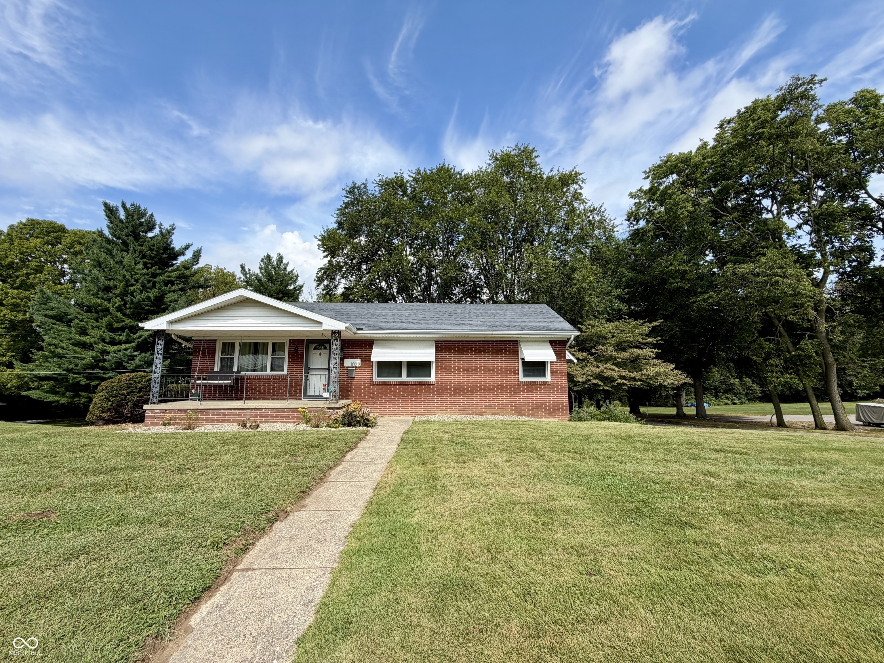 1029 Orchard Drive Property Photo 1