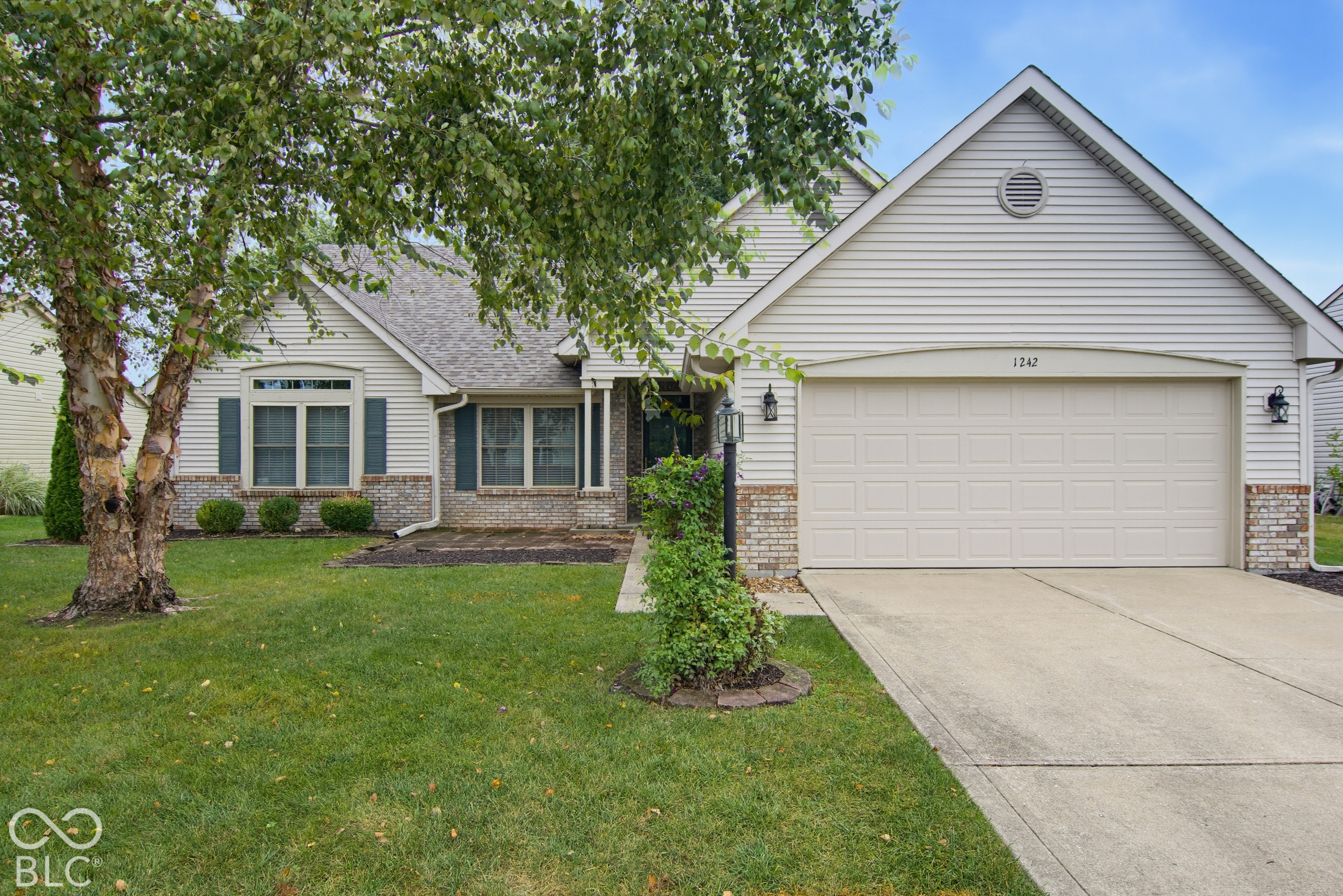 1242 Magnolia Drive Property Photo 1