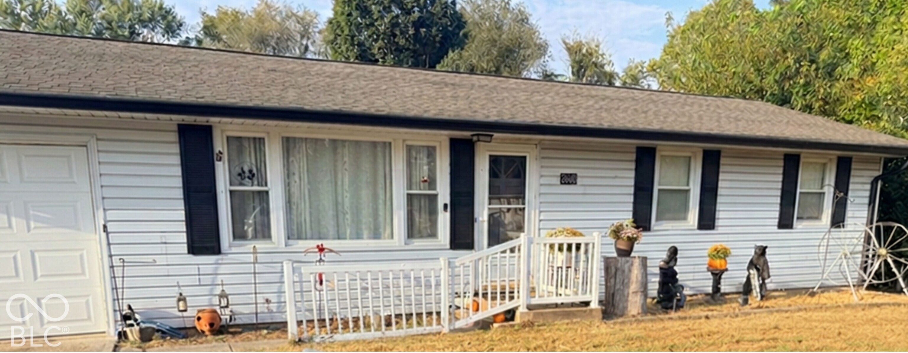 2600 E Thomas Avenue Property Photo 1