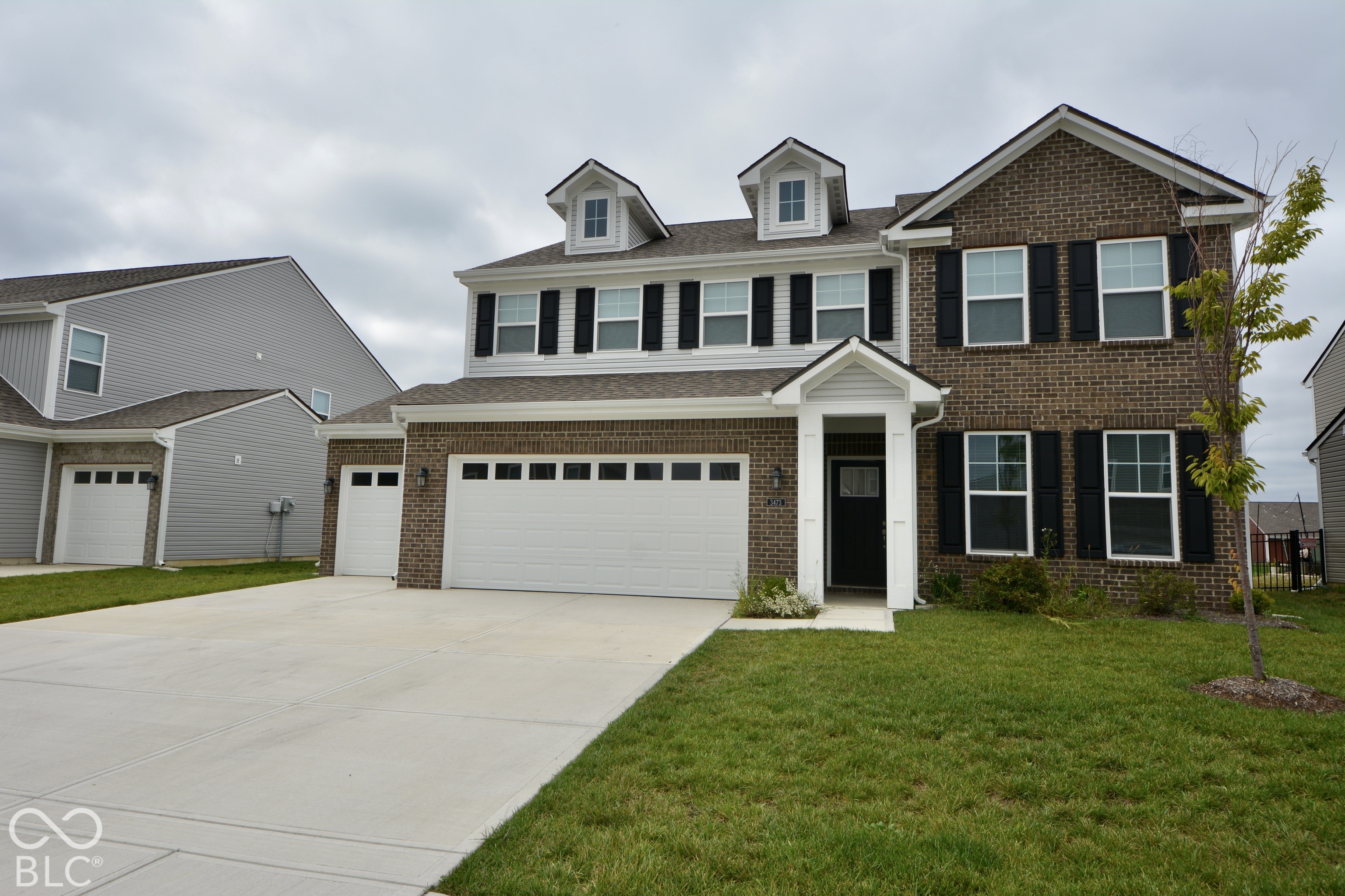 3473 Briarwick Drive Property Photo 1