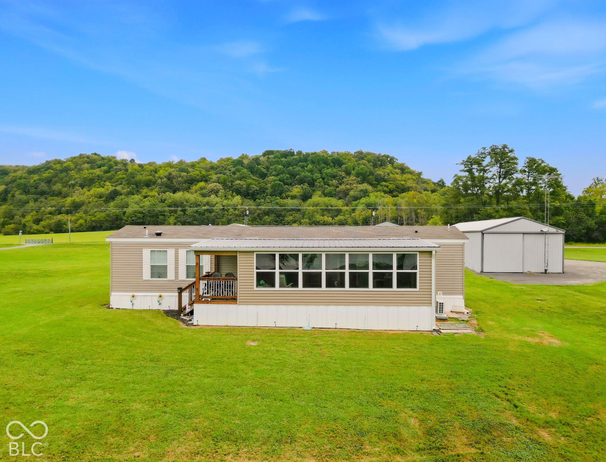 1072 E State Road 56 Property Photo 1
