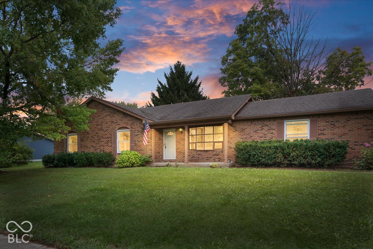7811 Taunton Road Property Photo 1