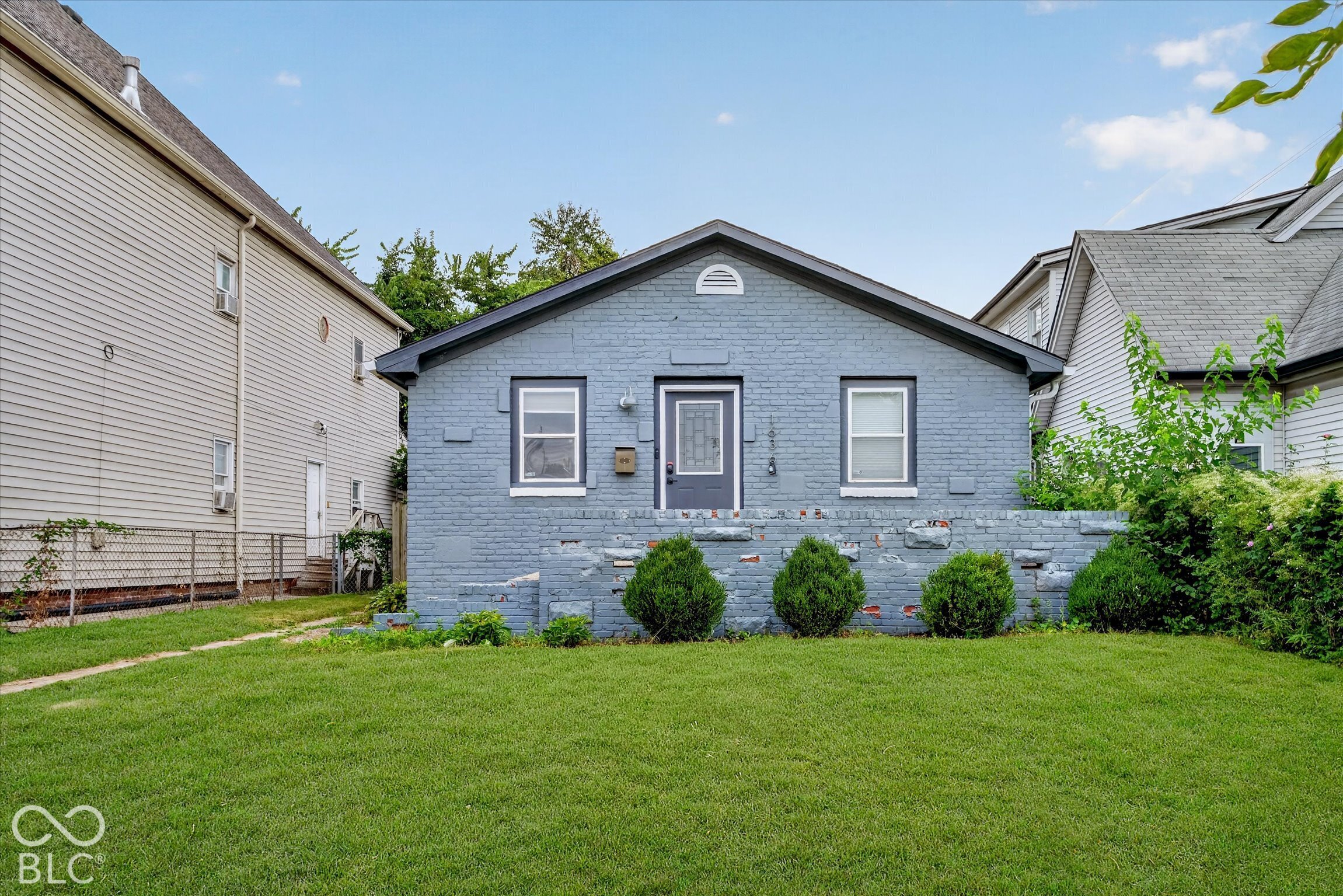 1636 Woodlawn Avenue Property Photo 1